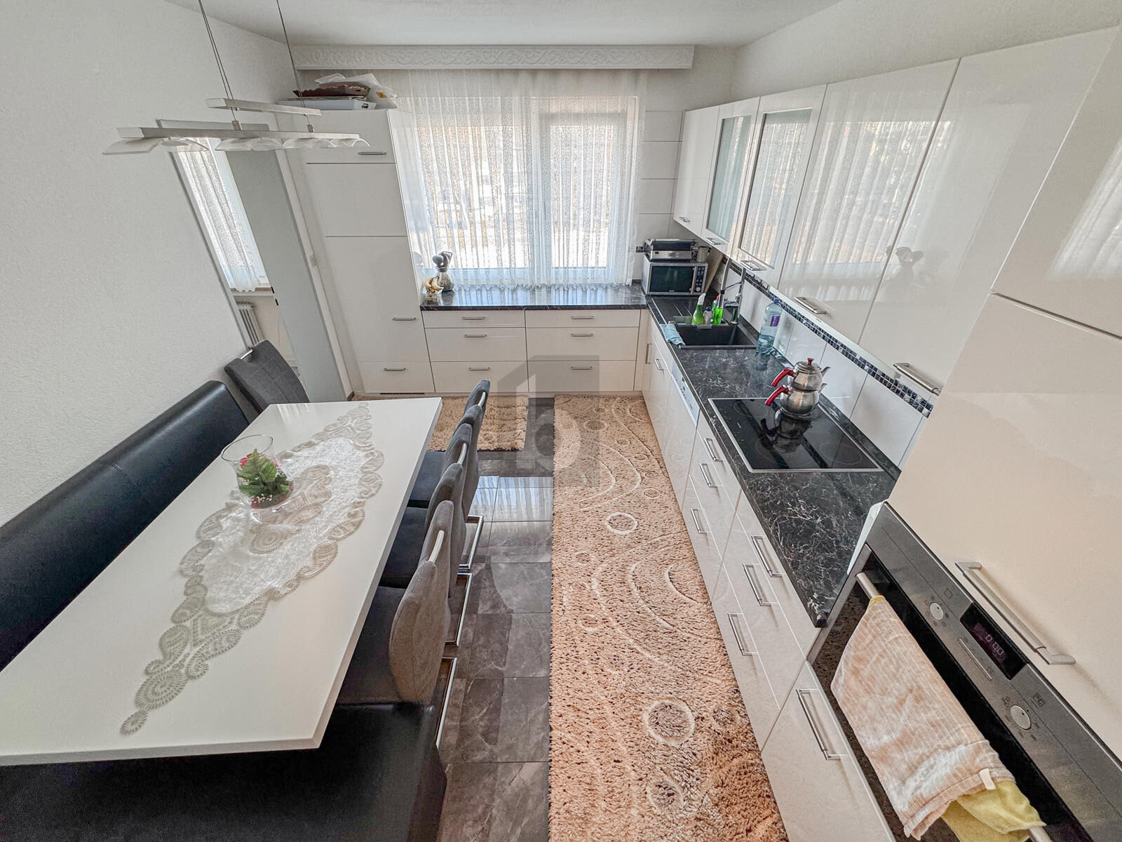 NEU RENOVIERTER BALKONHIT IN TOP LAGE /  / 6840&nbsp;G�tzis / Bild 3