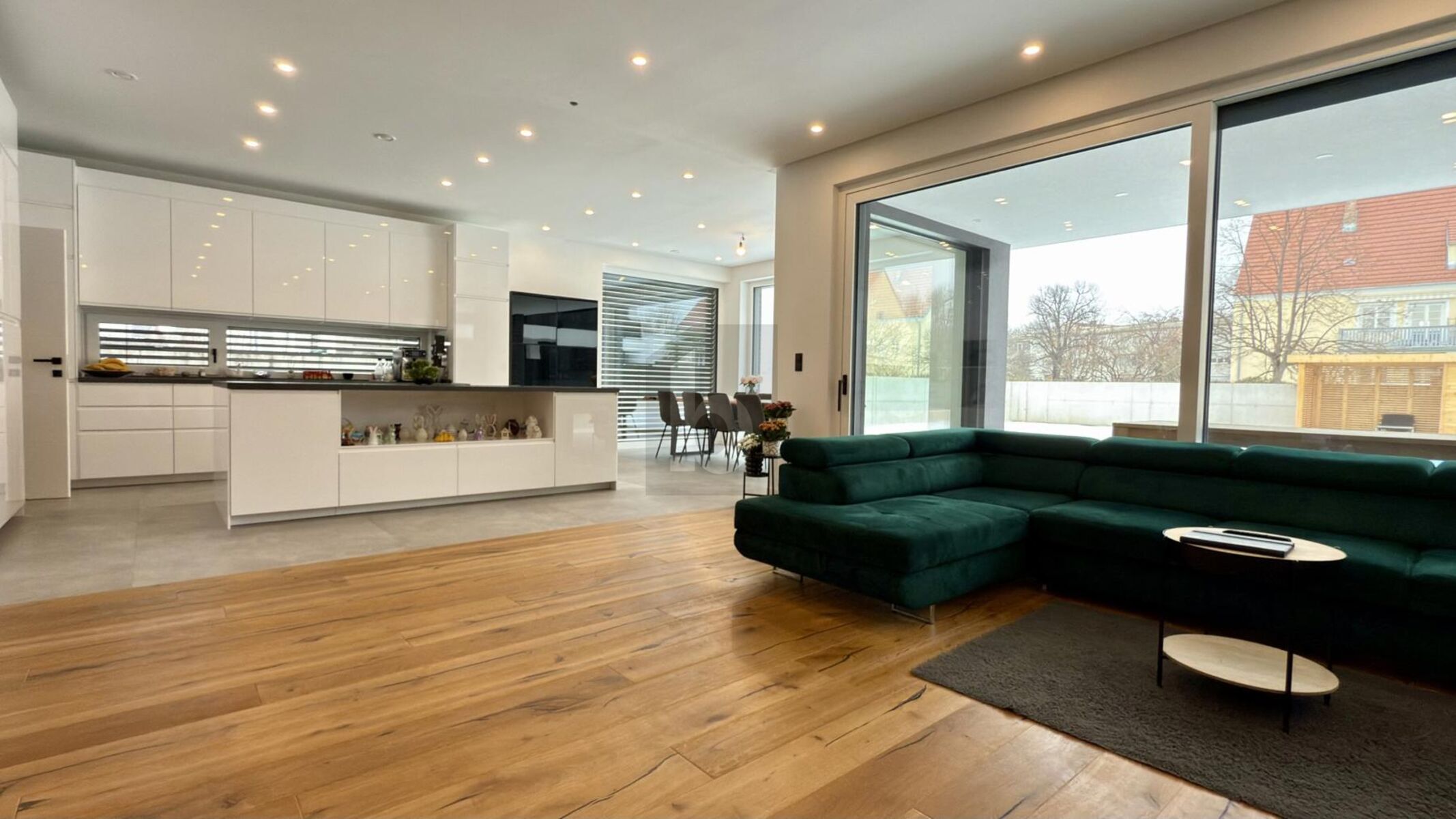 EXKLUSIVER, NEUWERTIGER FAMILIEN-WOHNTRAUM  MIT HOCHWERTIGER AUSSTATTUNG /  / 2700&nbsp;Wiener Neustadt / Bild 1