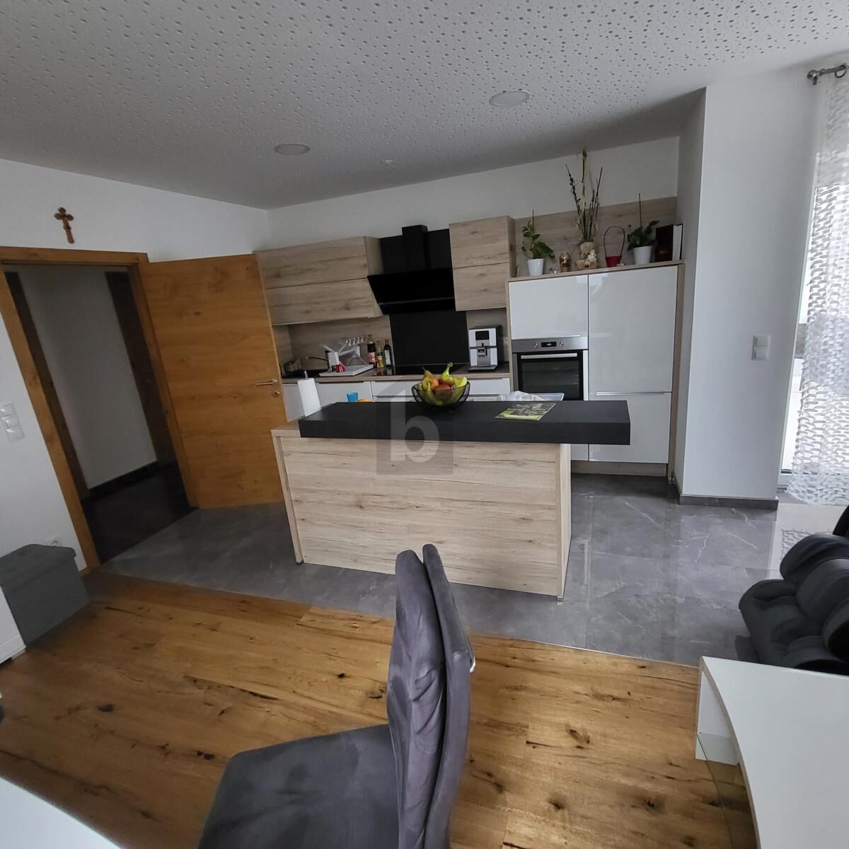 OFF-MARKET - TOP SANIERTES ANLAGEOBJEKT IN BEGEHRTER LAGE /  / 8055&nbsp;Graz / Bild 2