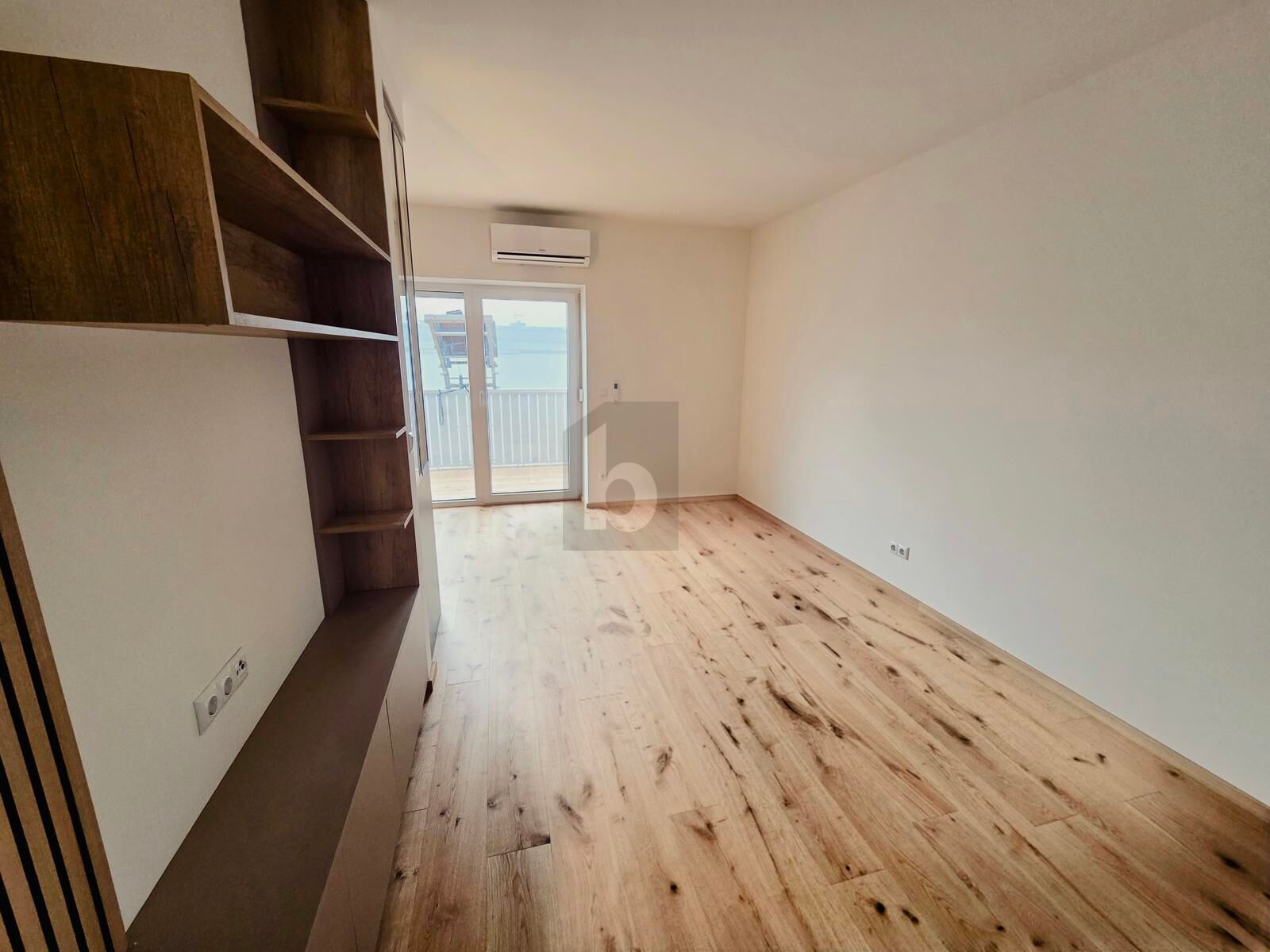 ERSTBEZUG: MODERN MIT BALKON IN EGGENBERG / / 8020 Graz / Bild 1