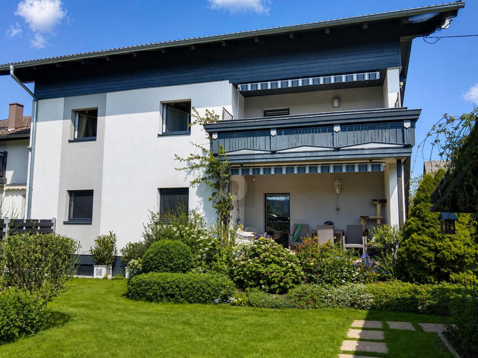 MEHRPARTEIENHAUS BEI SALZBURG: SEHR HOHE RENDITE & NUR 5 MIN. ZUM MATTSEE /  / 5166&nbsp;Perwang am Grabensee / Bild 1