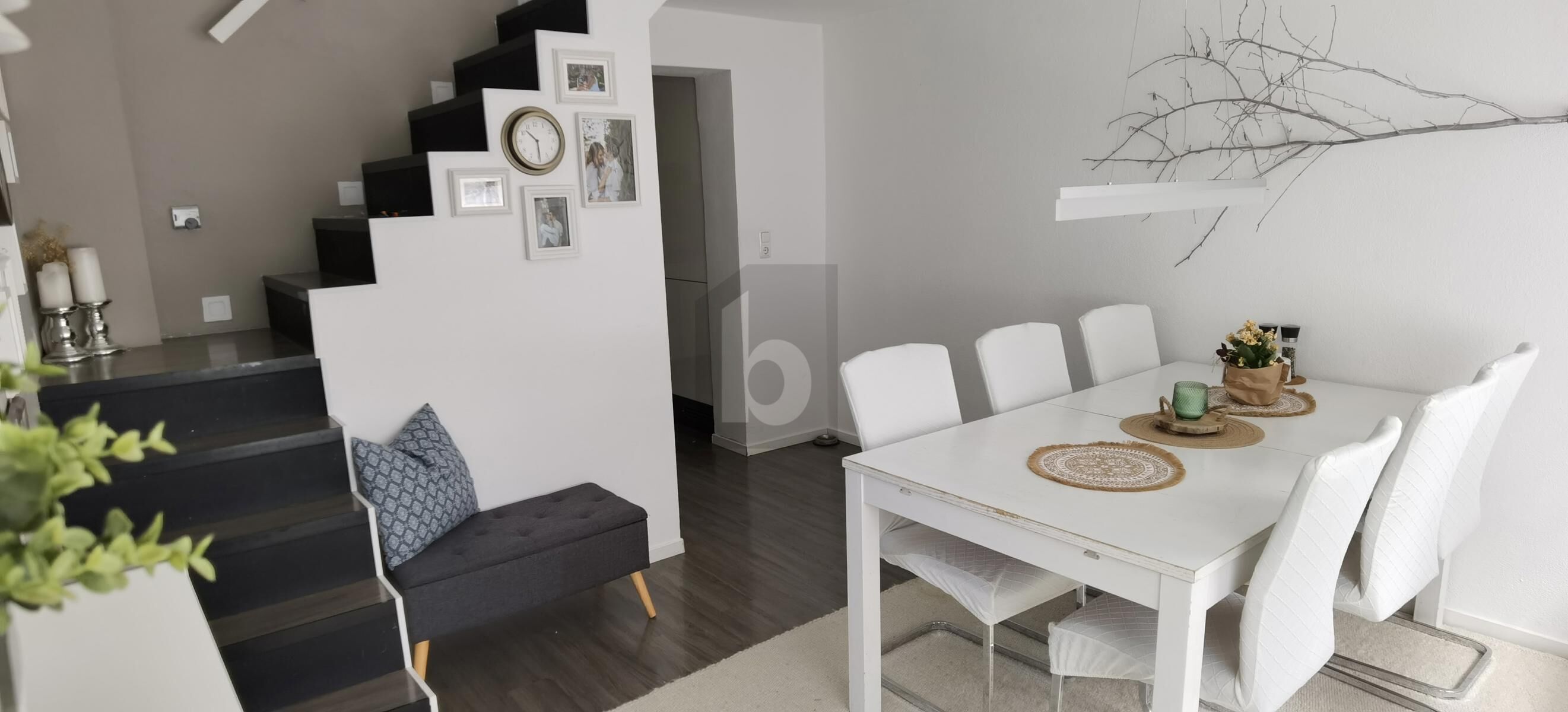 STILVOLLES & MODERN WOHNEN ? EIN ZUHAUSE ZUM VERLIEBEN /  / 4890&nbsp;Frankenmarkt / Bild 1