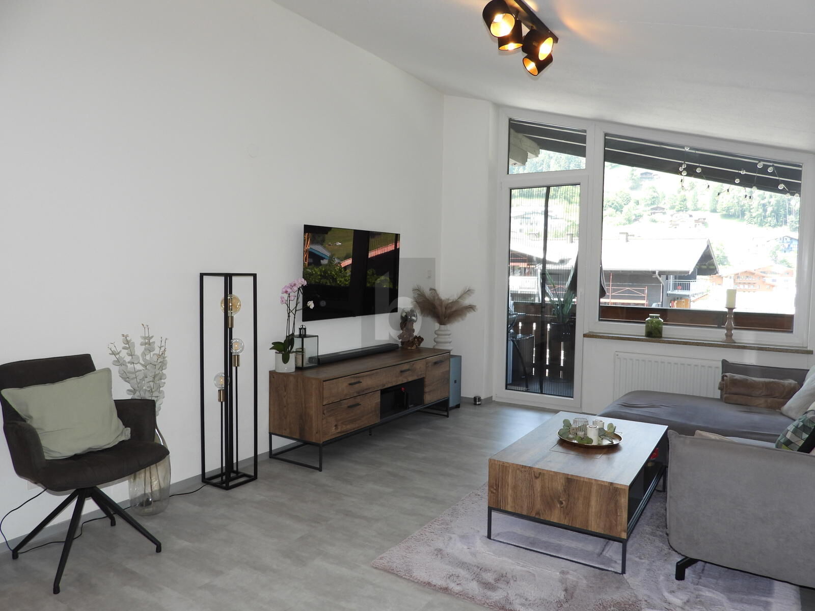 TOURISTISCH VERMIETBAR MIT BALKON IN BELIEBTER LAGE /  / 5710&nbsp;Kaprun / Bild 1