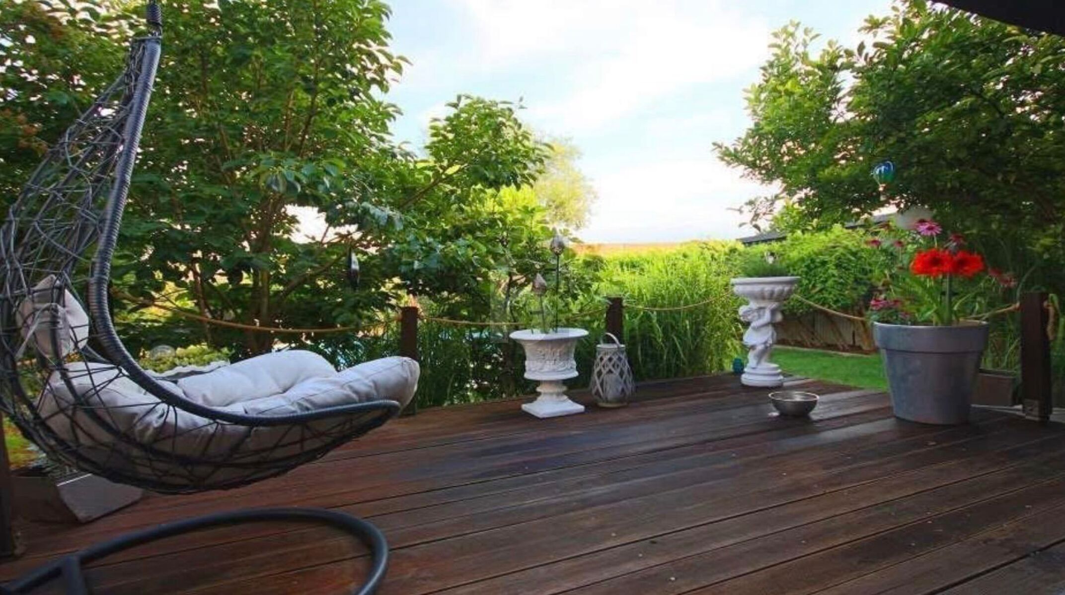 GRO�Z�GIGES EINFAMILIENHAUS IN PASCHING: VIEL PLATZ, POOL & KRISENSICHERE ENERGIETECHNIK IM ZENTRALRAUM /  / 4061&nbsp;Linz-Land / Bild 2