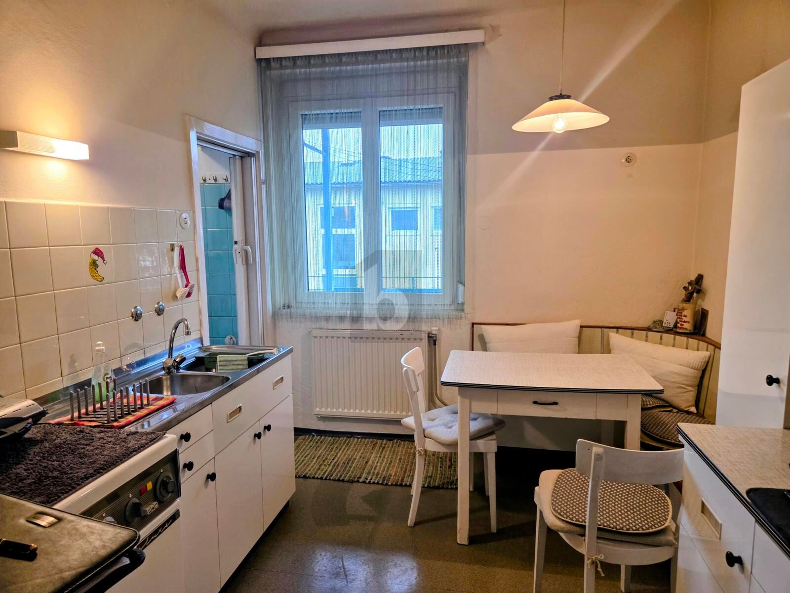 RUHIG MIT SONNIGEM BALKON IN GEPFLEGTER LAGE /  / 8054&nbsp;Graz / Bild 2