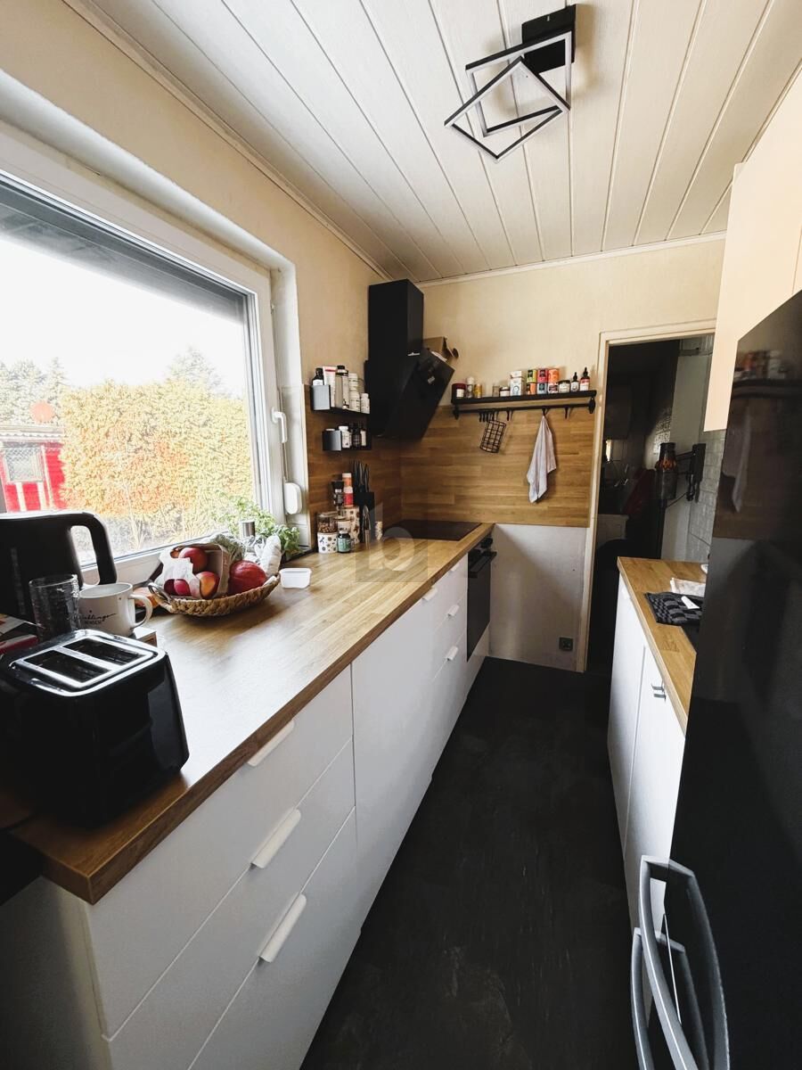 BUNGALOW MIT GROSSEM GARTEN UND POOL - RUHELAGE /  / 2491&nbsp;Hornstein / Bild 2