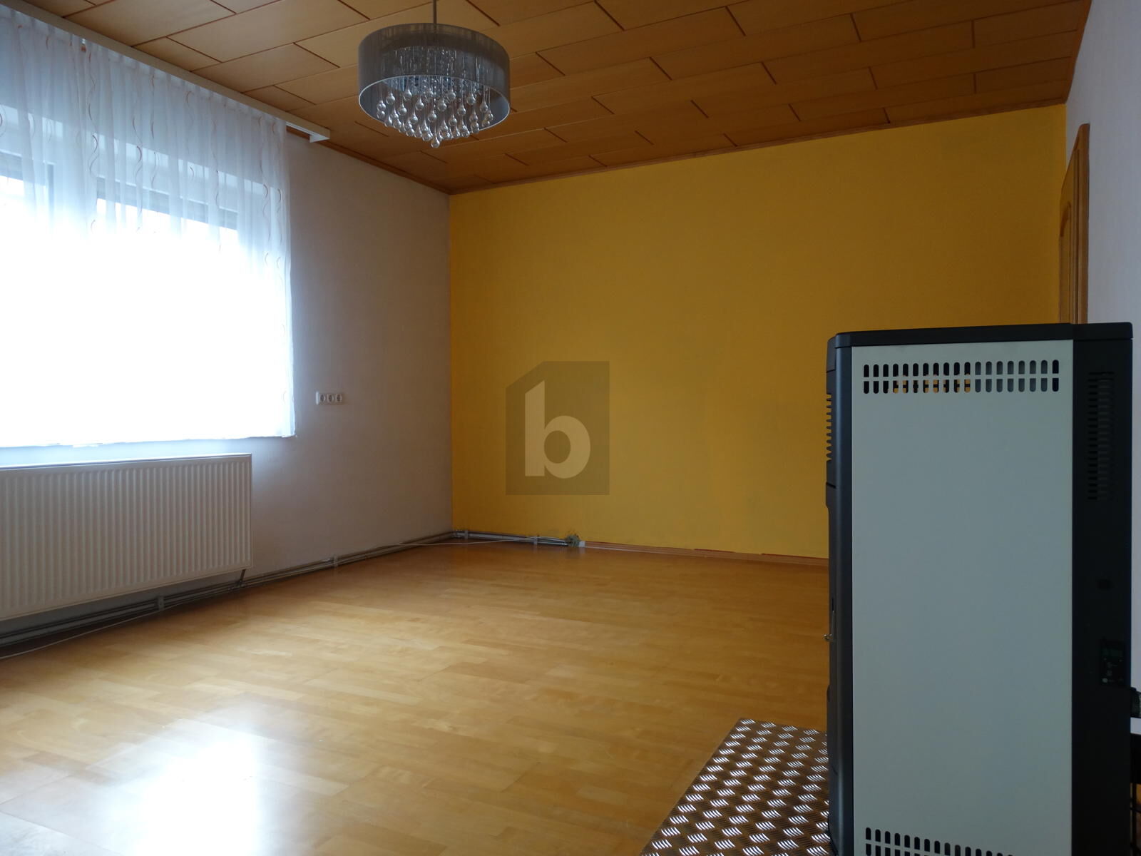 GEPFLEGT IM 2.?OBERGESCHOSS MIT ZWEI BALKONEN, GARAGE UND EIGENEM GARTEN /  / 3350&nbsp;Haag / Bild 4