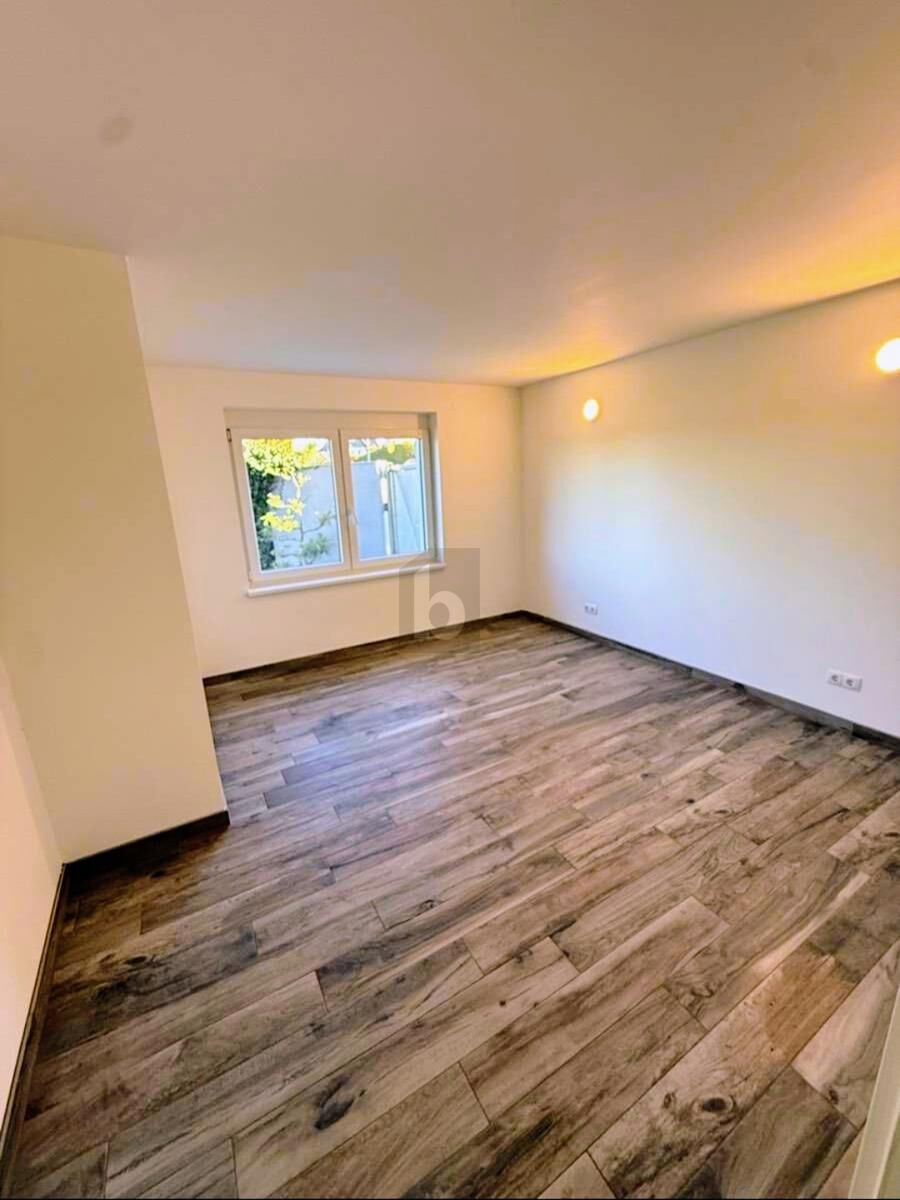 WOHNKOMFORT - 4 ZIMMER, TERRASSE, PARKPL�TZE UND SCH�CKL-BLICK INKLUSIVE /  / 8042&nbsp;Graz / Bild 3