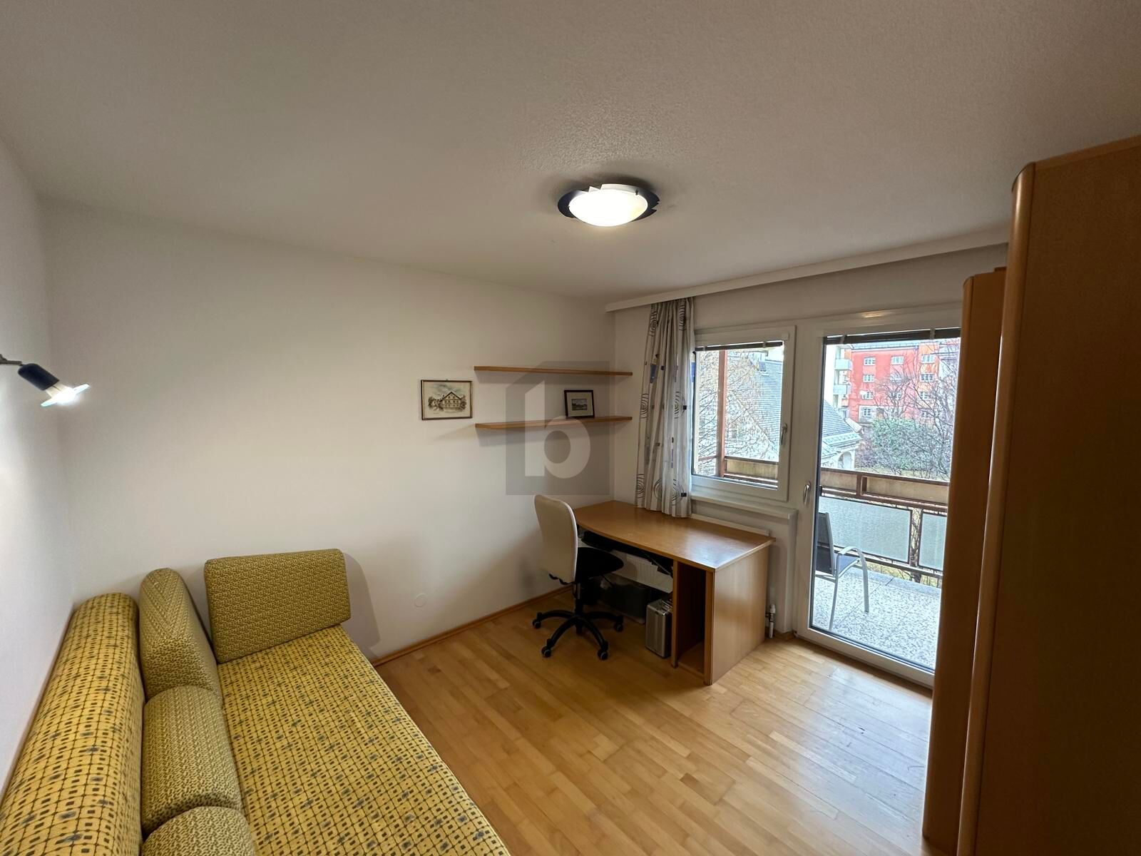 ZENTRAL UND DENNOCH RUHIG: LICHTDURCHFLUTETE 2-ZIMMER-WOHNUNG MIT XXL-GARAGE IN TOP-LAGE /  / 6020&nbsp;Innsbruck / Bild 1