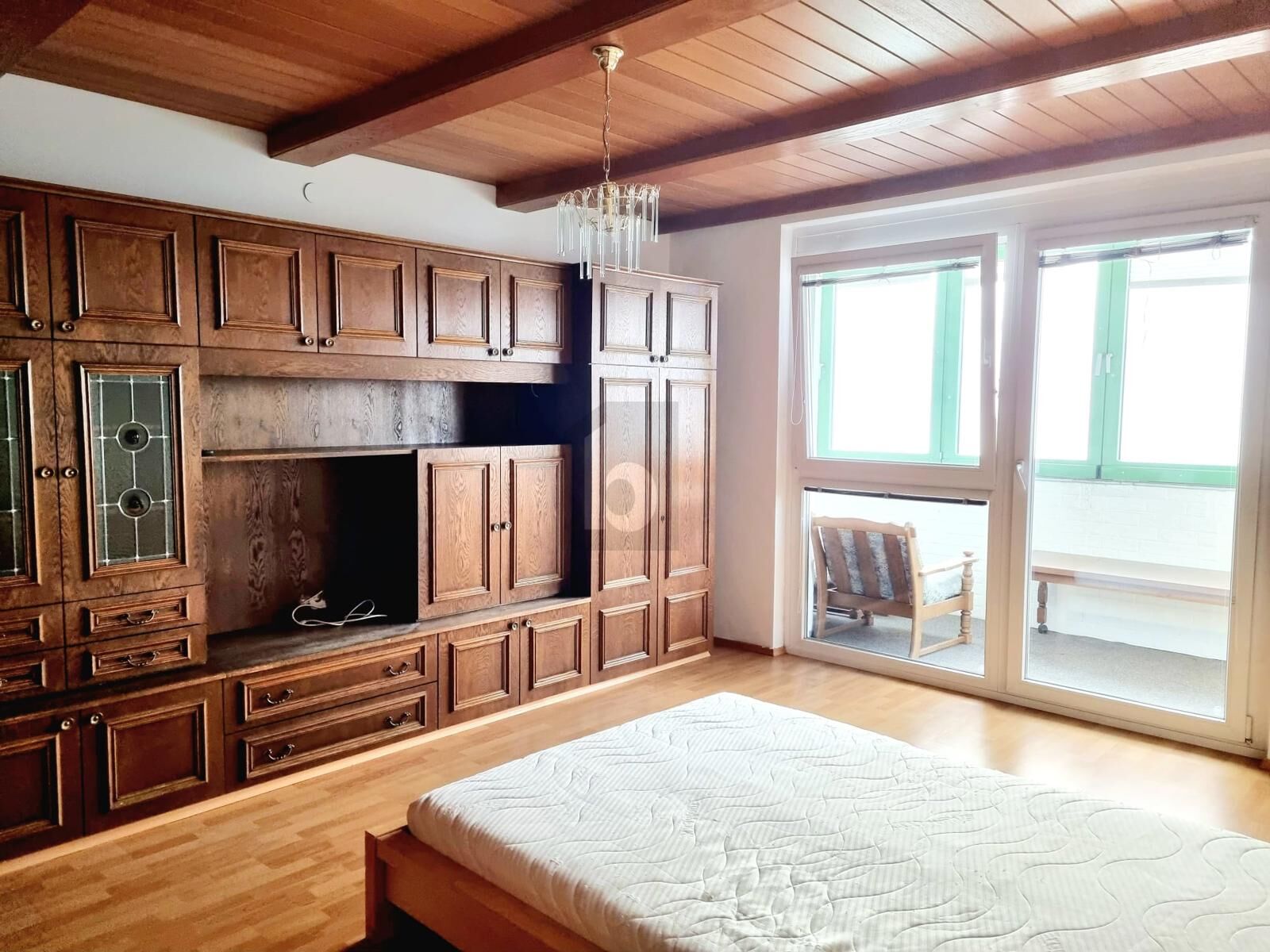 KAPITALANLAGE MIT LICHT, UMBAUOPTION UND EIGENEM TIEFGARAGENSTELLPLATZ /  / 8053&nbsp;Graz / Bild 1