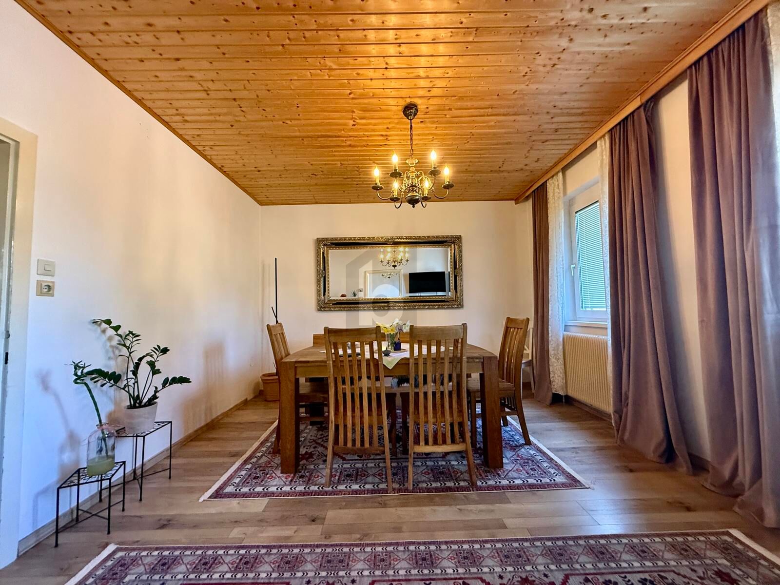 FAMILI�RES WOHNEN MIT GRO�EM & GR�NEN GRUND - 30 MINUTEN VON WIEN /  / 2454&nbsp;Trautmannsdorf an der Leitha / Bild 4