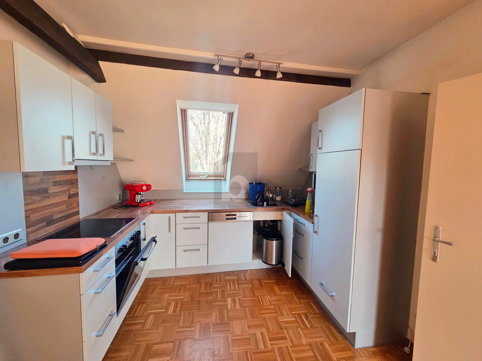 DACHJUWEL MIT BALKON ? STILVOLL WOHNEN MIT CHARME UND KOMFORT /  / 8020&nbsp;Graz / Bild 1