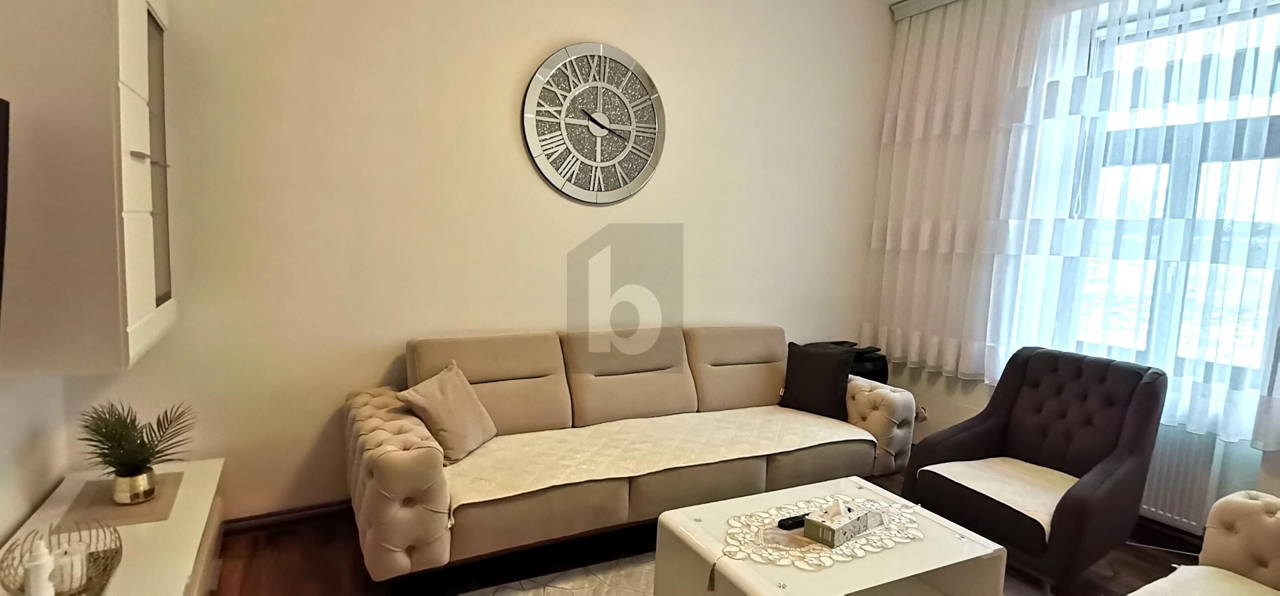 GUTE LAGE - MIT FREIEM GESCH�FTSLOKAL UND MIETEINNAHMEN /  / 2700&nbsp;Wr.Neustadt / Bild 2