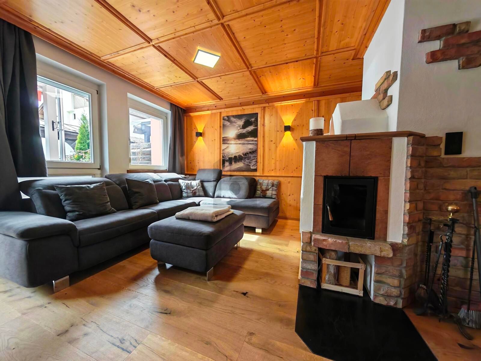 "MODERN LIVING" MIT EIGENEM GARTEN IN SONNIGER LAGE