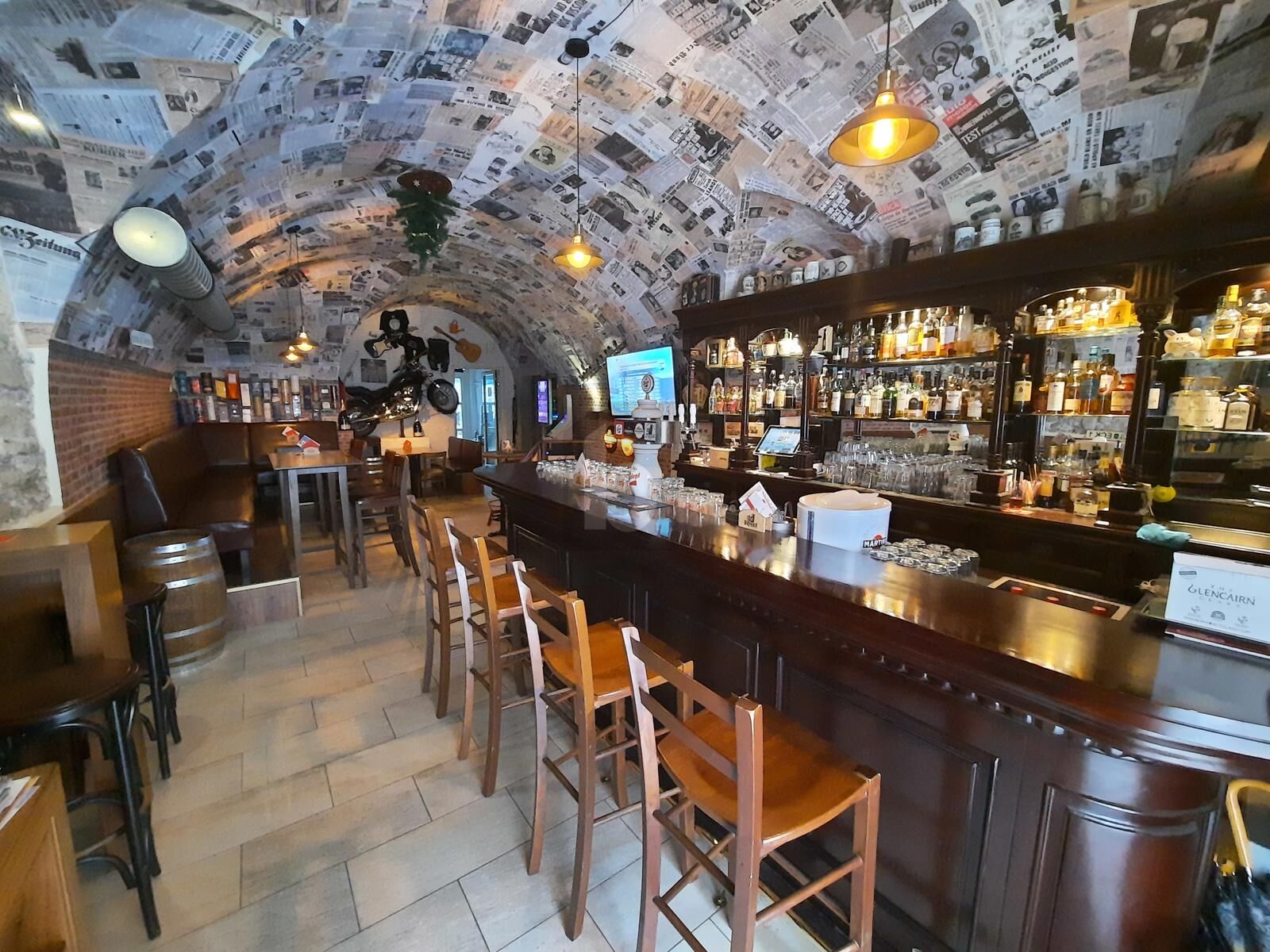 ATTRAKTIVES RENDITEOBJEKT: PUB, 5-ZIMMER-WOHNUNG UND DACHGESCHOSS MIT AUSBAUPOTENZIAL /  / 3340&nbsp;Waidhofen an der Ybbs / Bild 1