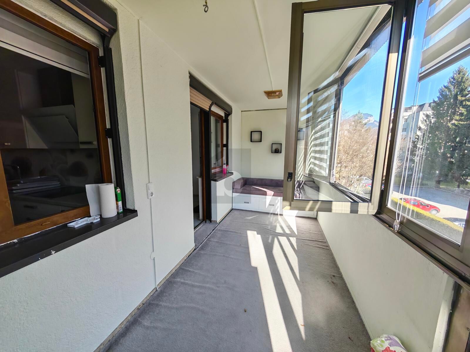 ZENTRAL, SONNIGE LOGGIA, TIEFGARAGENPARKPLATZ- ALLES WAS MAN BRAUCHT! / / 6300 Wörgl / Bild 3