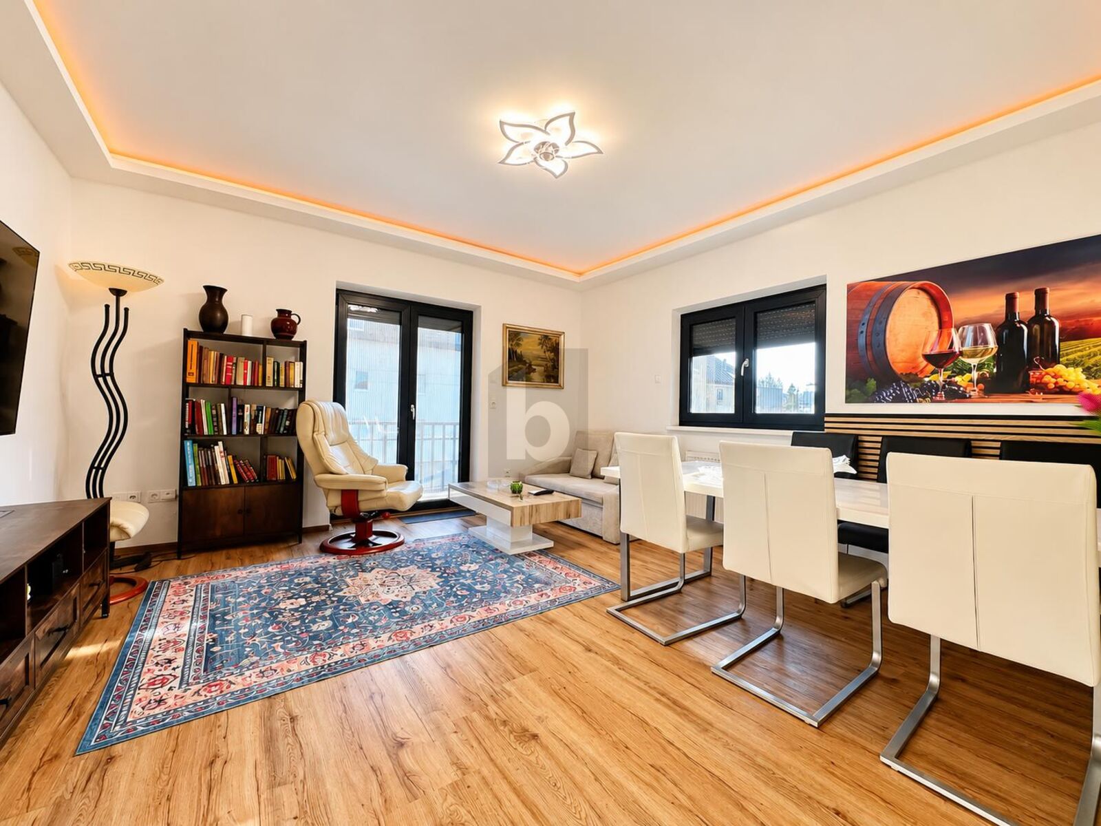 Preisreduktion! NEU SANIERT MIT NIEDRIGEN BK! SONNIGER BALKON UND GUTE INFRASTRUKTUR / / 5020 Salzburg / Bild 4