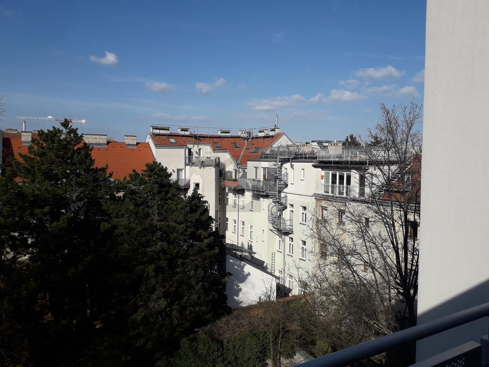 HELLER DACHGESCHOSSHIT MIT BALKON IN RUHIGER LAGE /  / 1160&nbsp;Wien / Bild 4