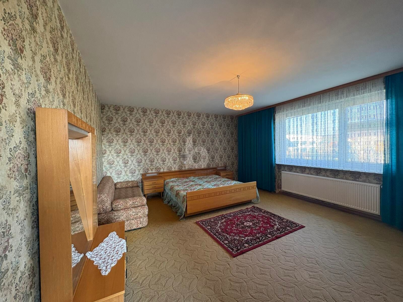 TRAUMHAFTER SONNIGER GARTEN! GER�UMIG MIT VIEL POTENTIAL /  / 4523&nbsp;Neuzeug / Bild 2