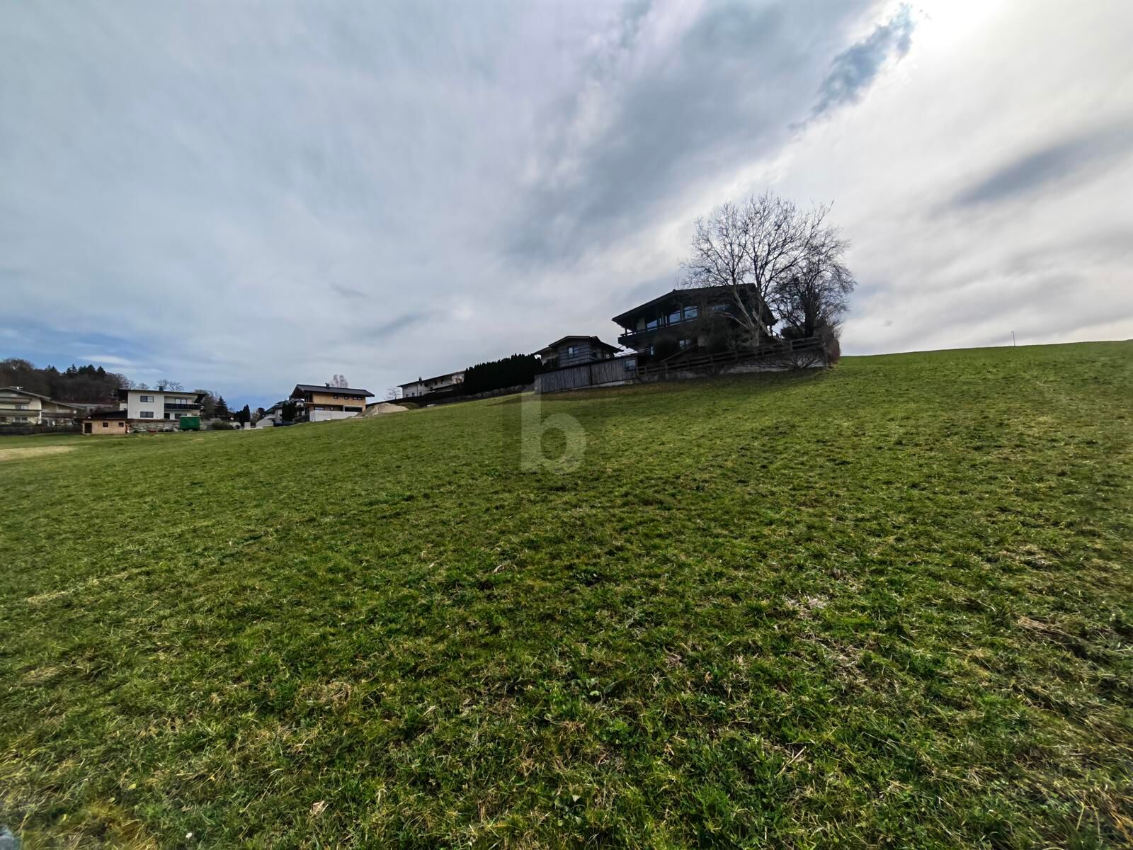 VIEL SONNE UND RUHE ZUR VERWIRKLICHUNG IHRES TRAUMHAUSES / / 6252 Breitenbach am Inn / Bild 2