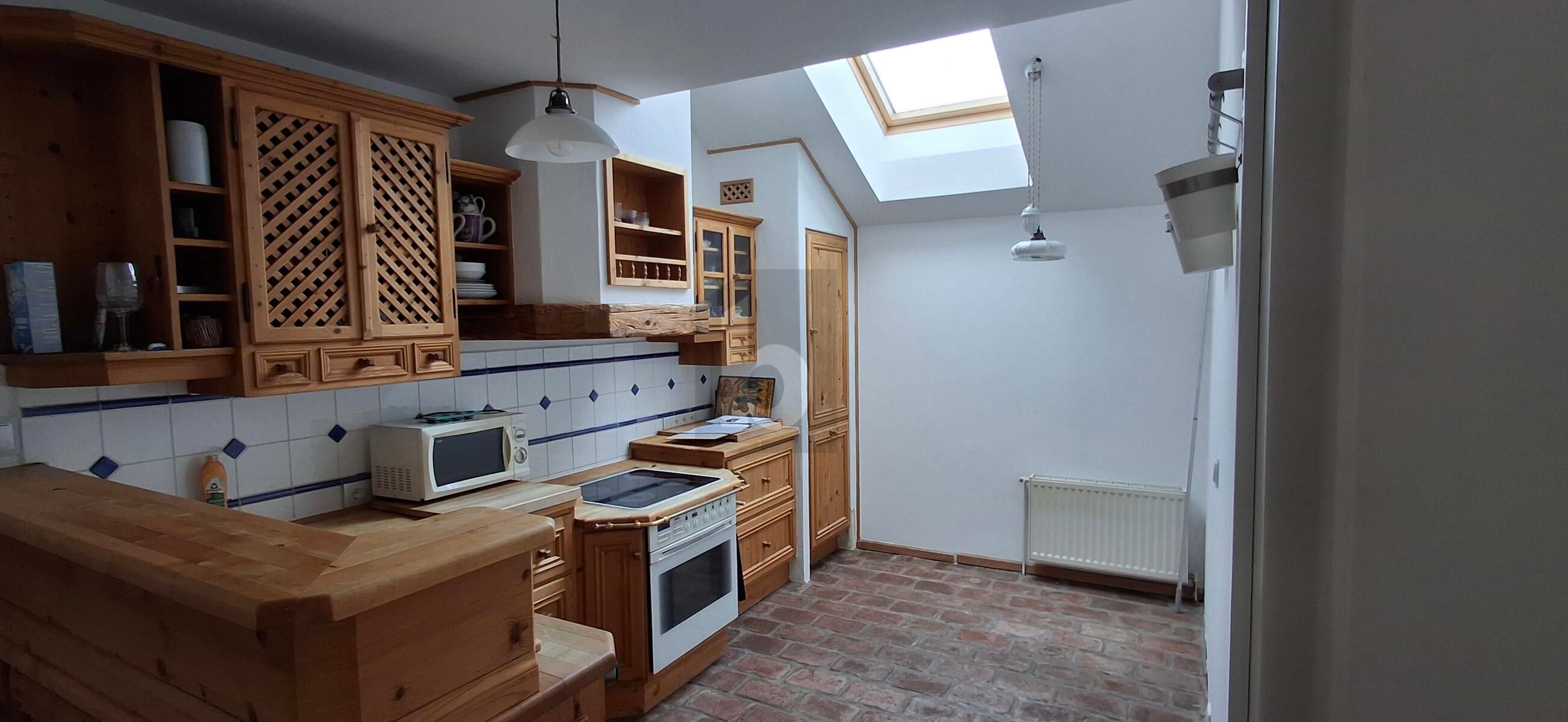 STILVOLLER DACHGESCHOSSHIT MIT CHARME / / 1170 Wien / Bild 1