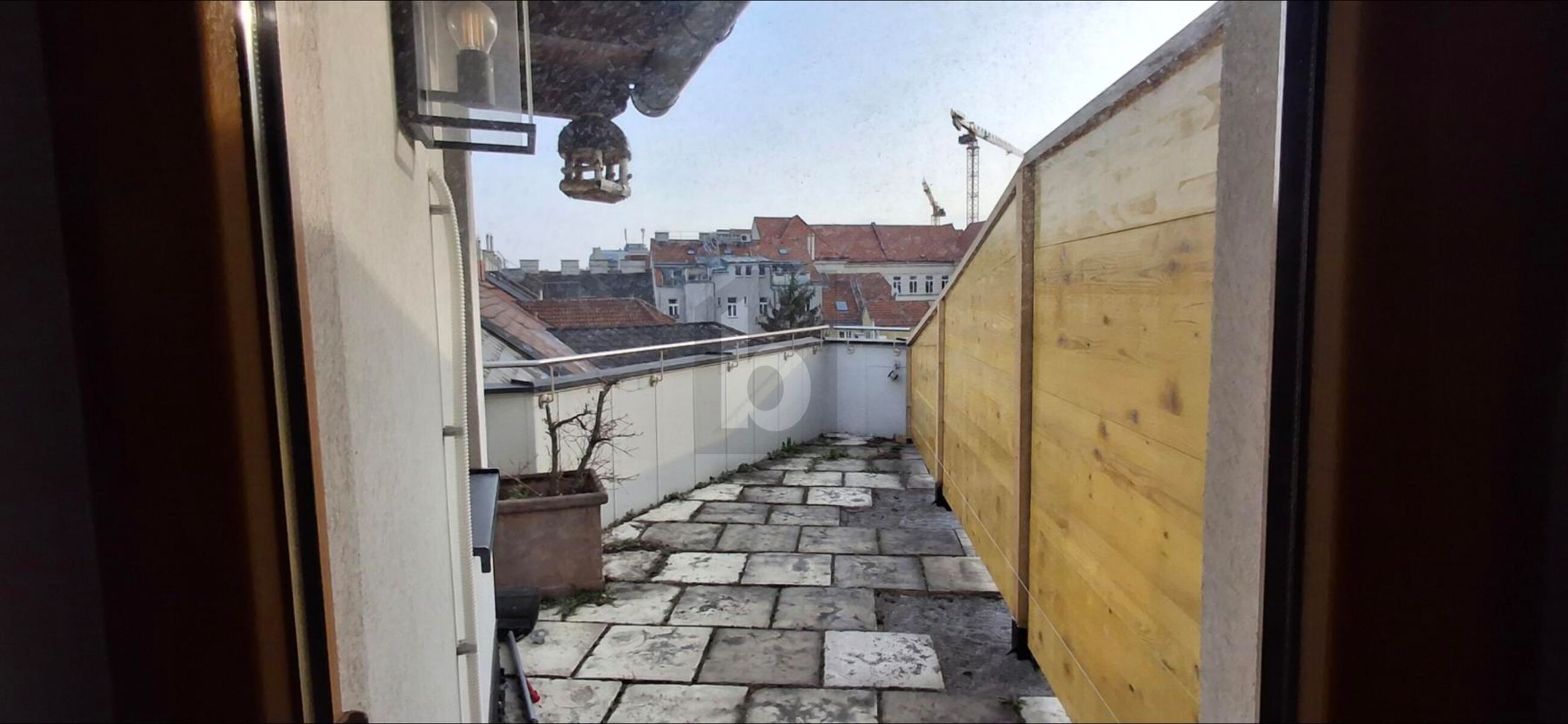Preisreduktion! STILVOLLER DACHGESCHOSSHIT MIT BALKON  /  / 1170&nbsp;Wien / Bild 2