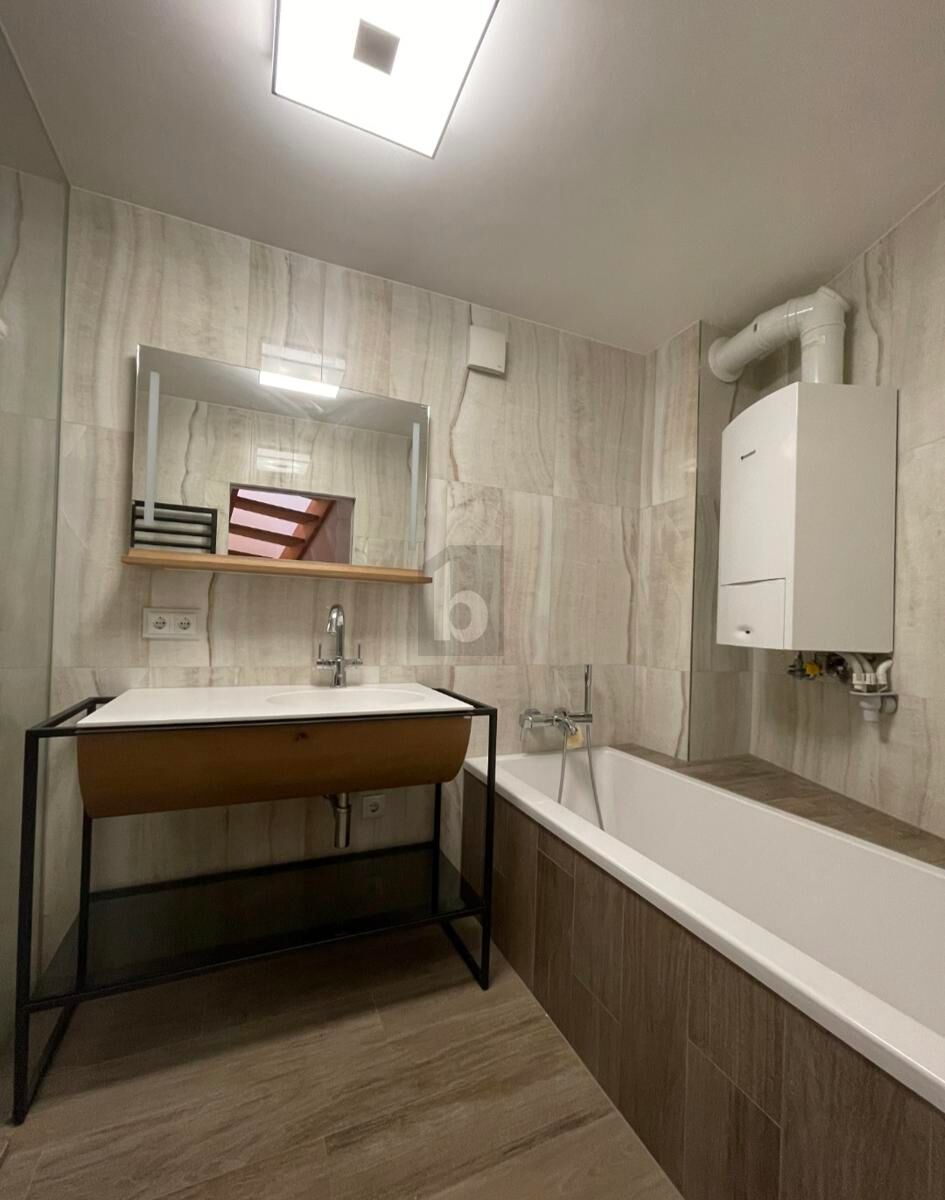 STILVOLLER DACHGESCHOSSHIT MIT BALKON  /  / 1170&nbsp;Wien / Bild 3