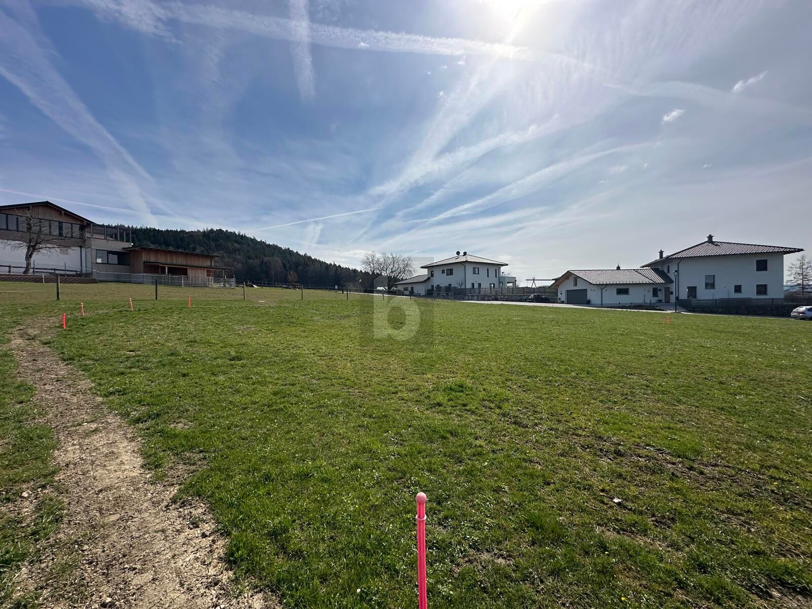 TOP BAUGRUND 718 M² | RUHIG & SONNIG | KEIN BAUZWANG | NÄHE MATTIGHOFEN