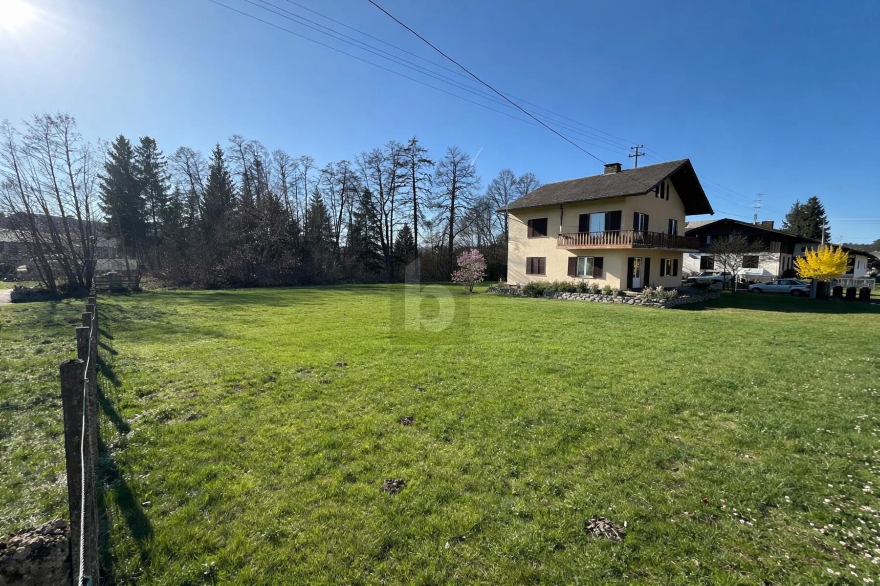 SONNIGES BAUGRUNDSTÜCK IM HERZEN VON MATTIGHOFEN ? NUR 500 M ZUM STADTPLATZ! / / 5230 Mattighofen / Bild 1