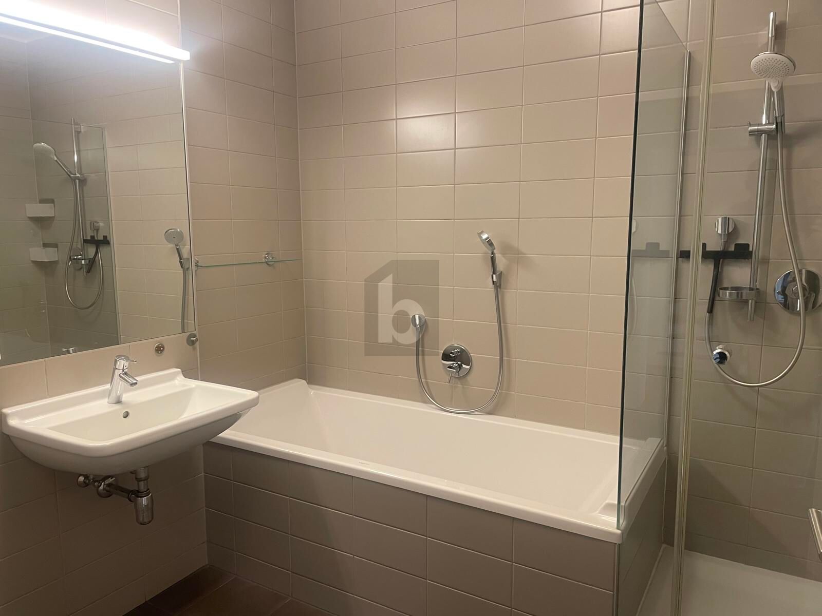 URBANES LOFT-FEELING �BER DEN D�CHERN VON LINZ /  / 4020&nbsp;Linz / Bild 4