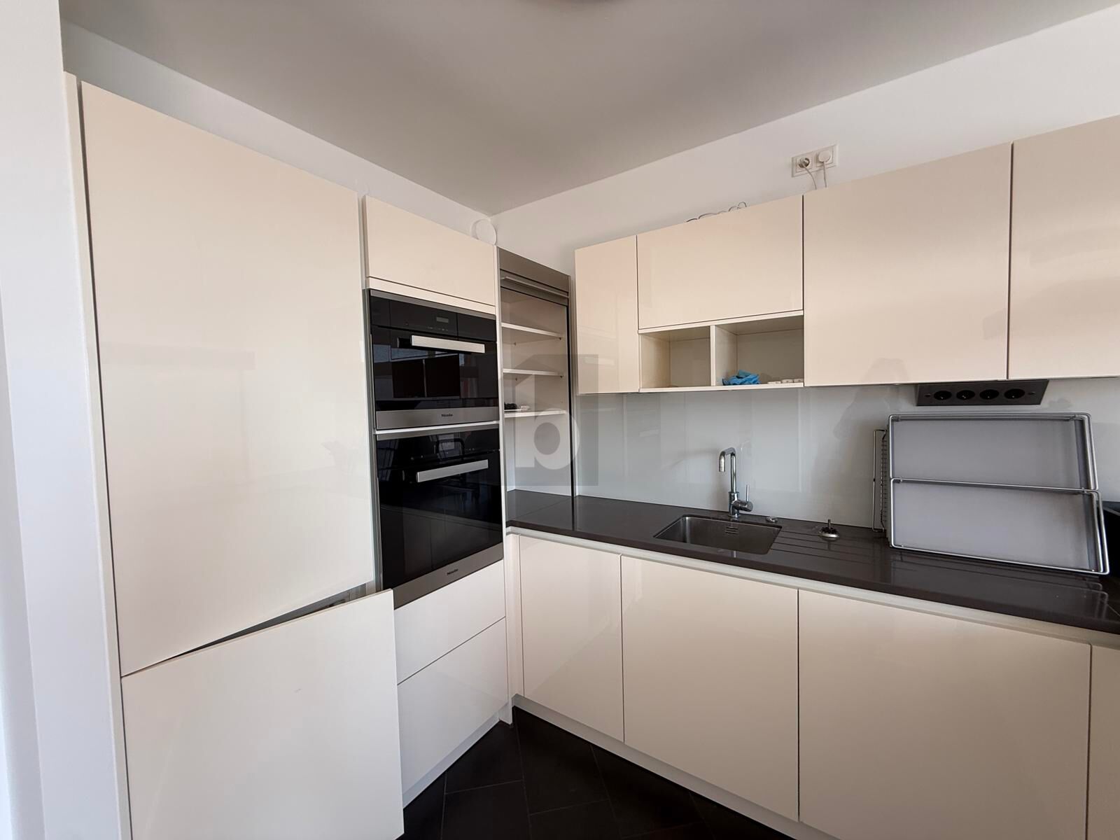 SONNIGE NEUBAUWOHNUNG MIT PRIVATEM BALKON & TIEFGARAGE /  / 2340&nbsp;M�dling / Bild 2