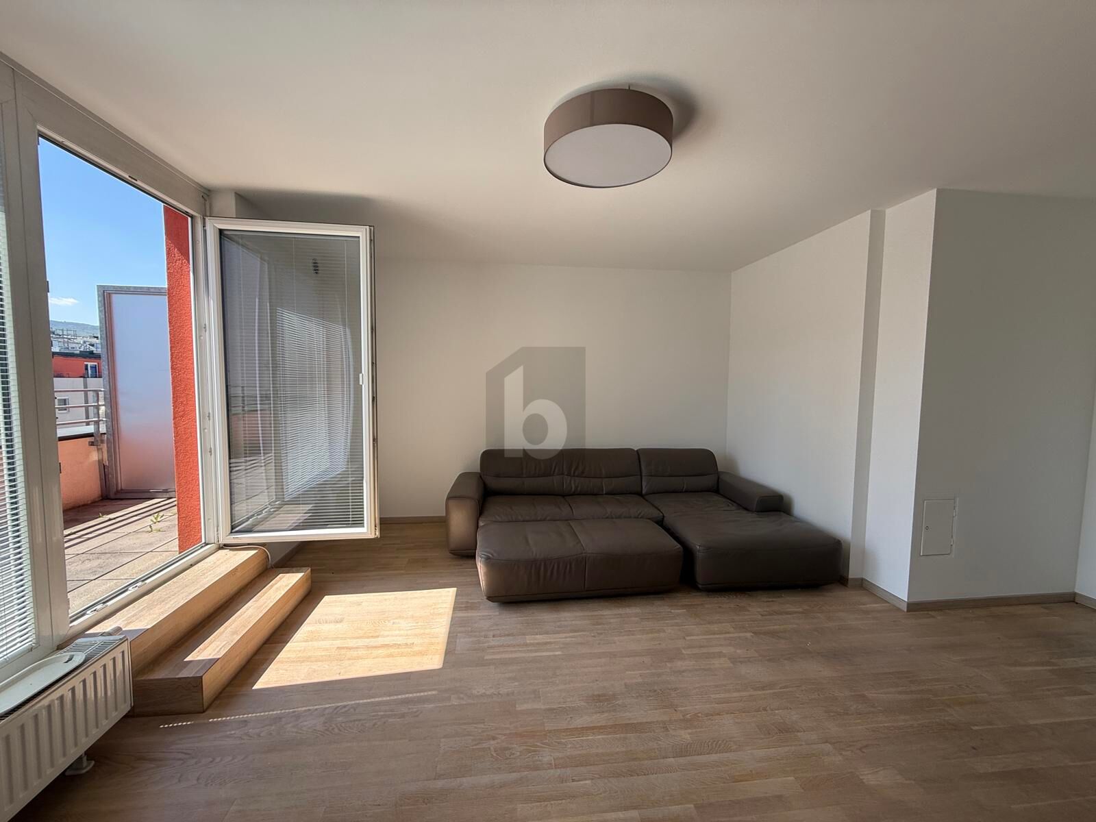 SONNIGE NEUBAUWOHNUNG MIT PRIVATEM BALKON & TIEFGARAGE /  / 2340&nbsp;M�dling / Bild 1