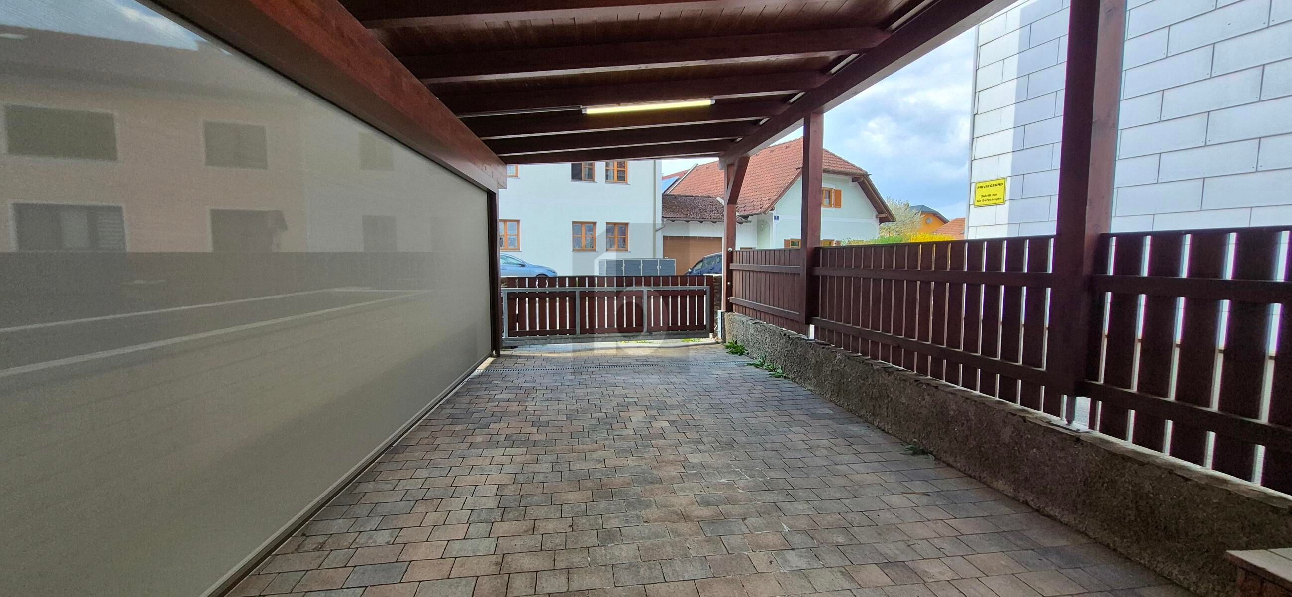 SELTENE GELEGENHEIT: ZWEIFAMILIENHAUS MIT TERRASSE & SCHLOSSBLICK ? OBEN WOHNEN, UNTEN GESTALTEN /  / 3100&nbsp;St. P�lten / Bild 1