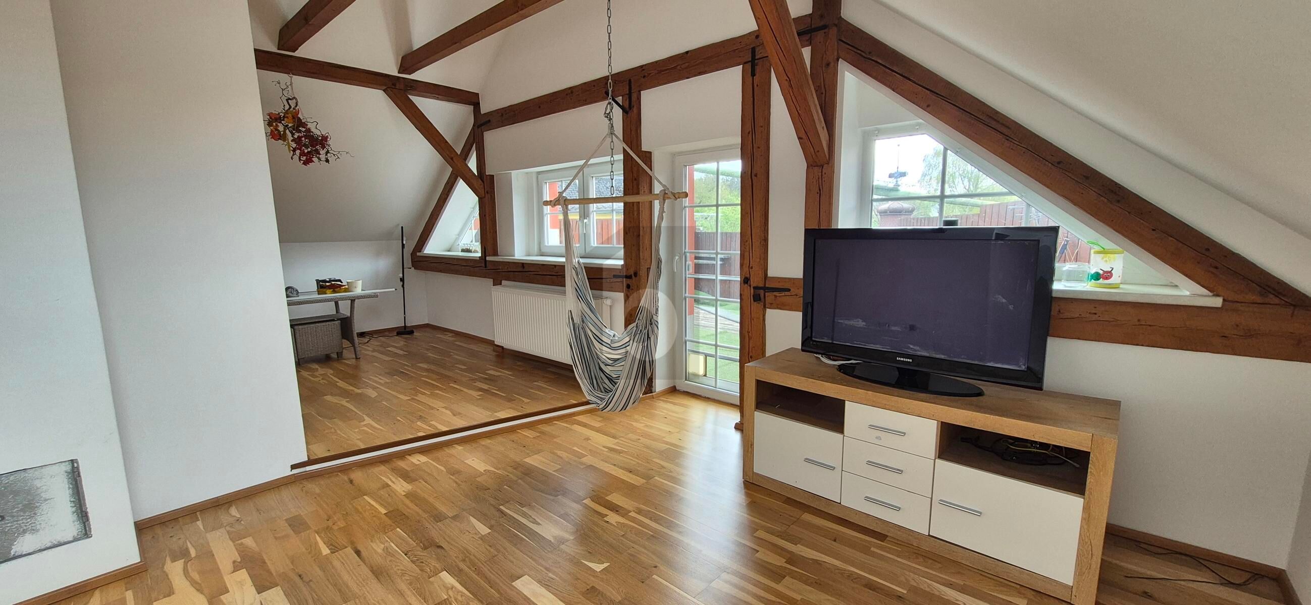 SELTENE GELEGENHEIT: ZWEIFAMILIENHAUS MIT TERRASSE & SCHLOSSBLICK ? OBEN WOHNEN, UNTEN GESTALTEN /  / 3100&nbsp;St. P�lten / Bild 3