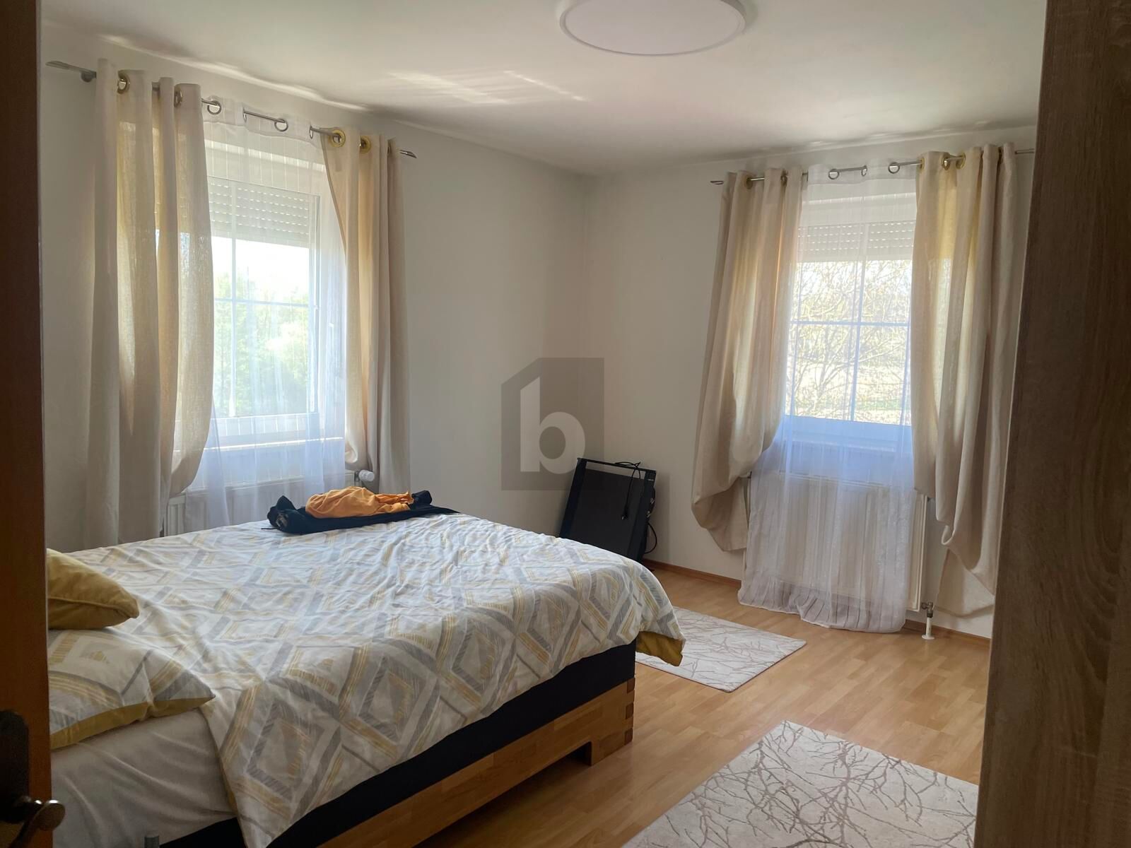 EXKLUSIVES WOHNHAUS MIT CHARAKTER ? 7 ZIMMER, GARTEN, GARAGEN & VIEL POTENZIAL IN WALLERN /  / 4702&nbsp;Wallern / Bild 2