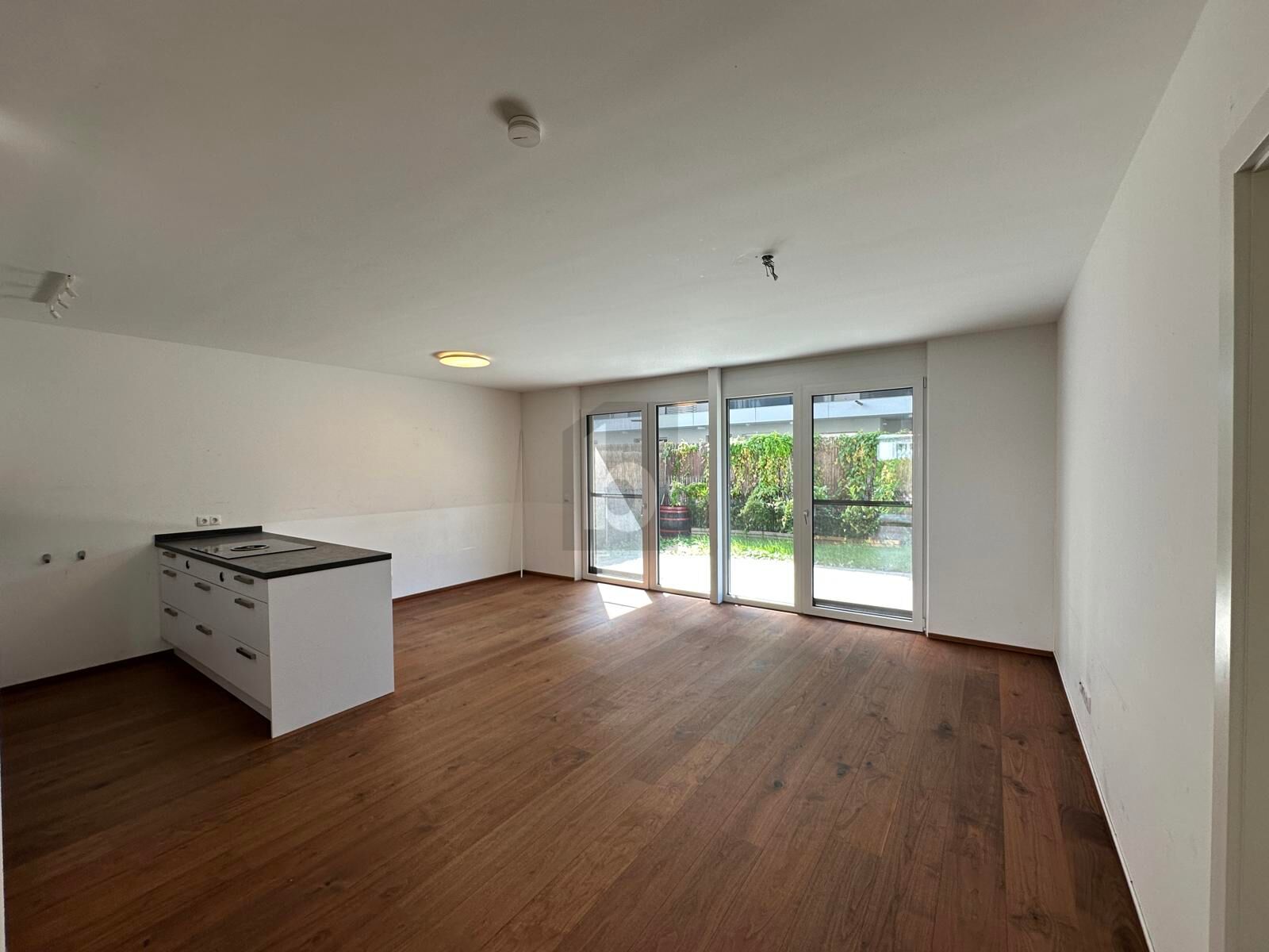 Preisreduktion! MODERN UND HOCHWERTIG WOHNEN MIT PRIVATEM GARTEN, VIEL LICHT & RUHIGER LAGE /  / 6020&nbsp;Innsbruck / Bild 1