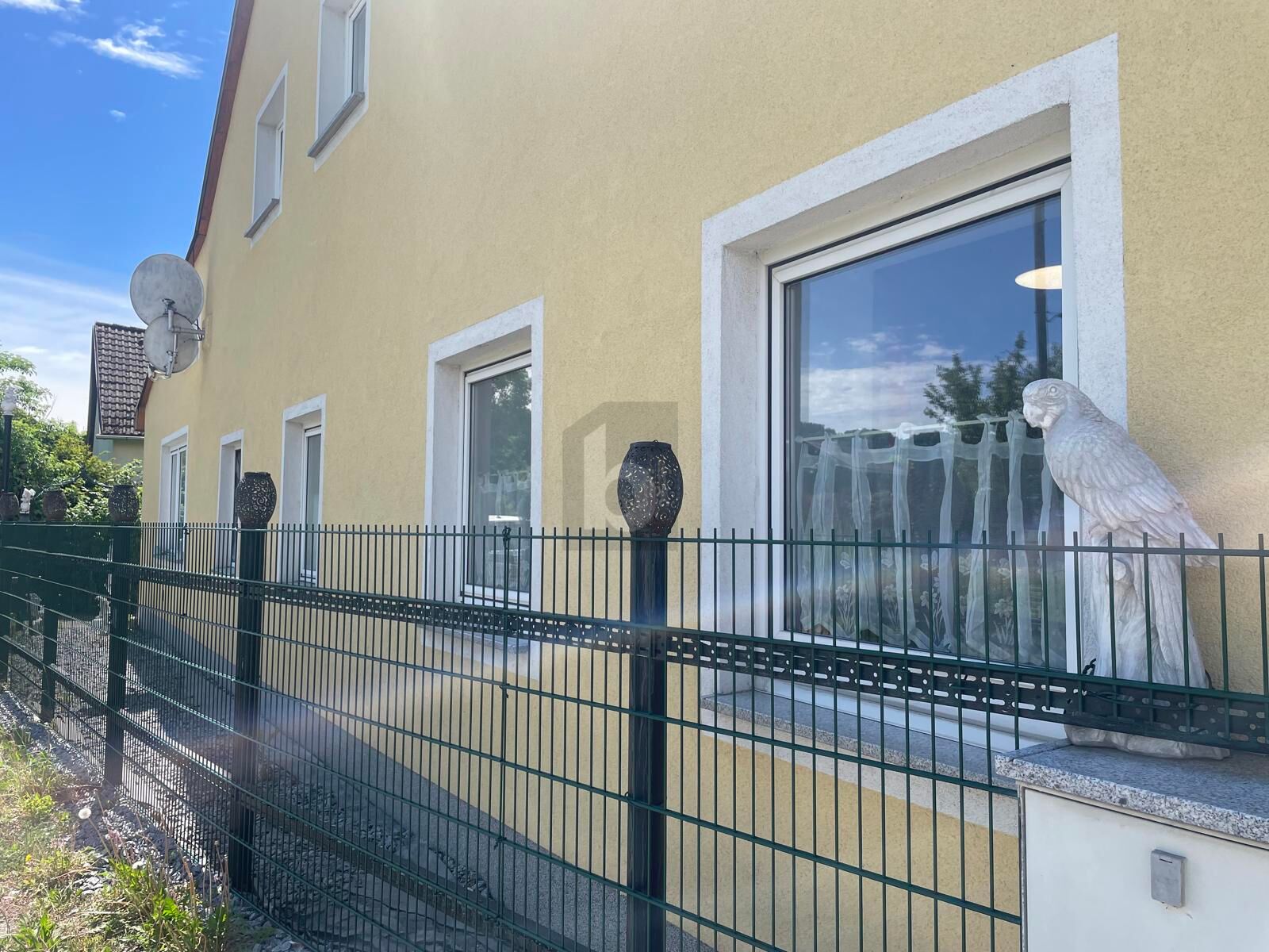 15-ZIMMER MEHRFAMILIENHAUS / GEWERBEOBJEKT MIT TOP-POTENZIAL