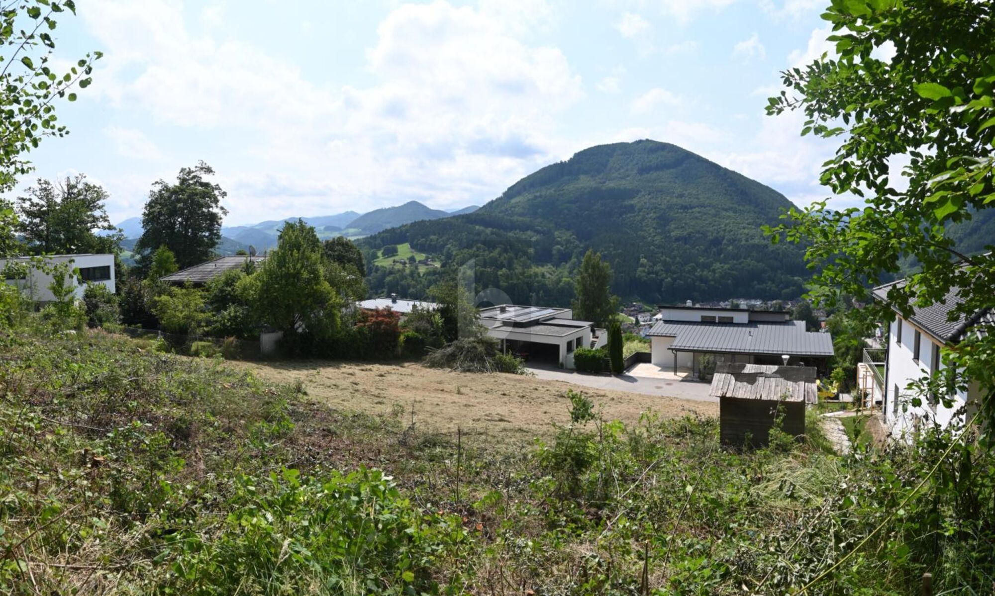 EXKLUSIVER SÜDHANG-BAUGRUND IN ABSOLUTER RUHELAGE