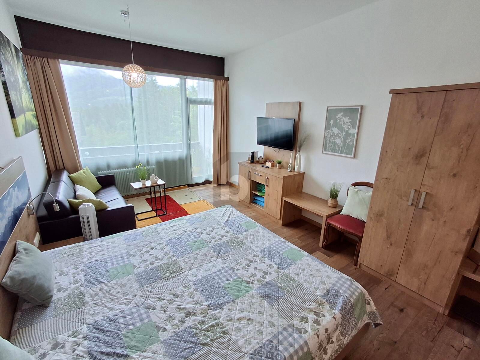 SOFORT BEZUGSFERTIG: RENDITESTARKES FERIENAPARTMENT IN BAD GOISERN / / 4822 Bad Goisern / Bild 0