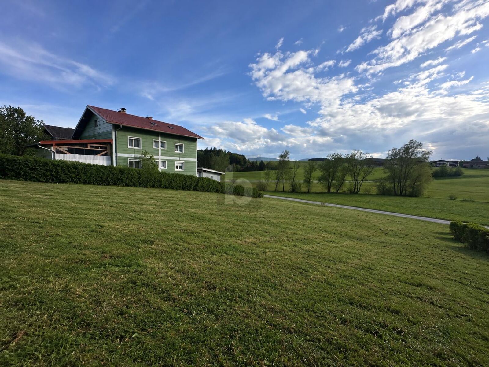 GRUNDST�CK IN P�NDORF: S�DHANG, WEITBLICK, PRIVATSTRA�E /  / 4891&nbsp;P�ndorf / Bild 1