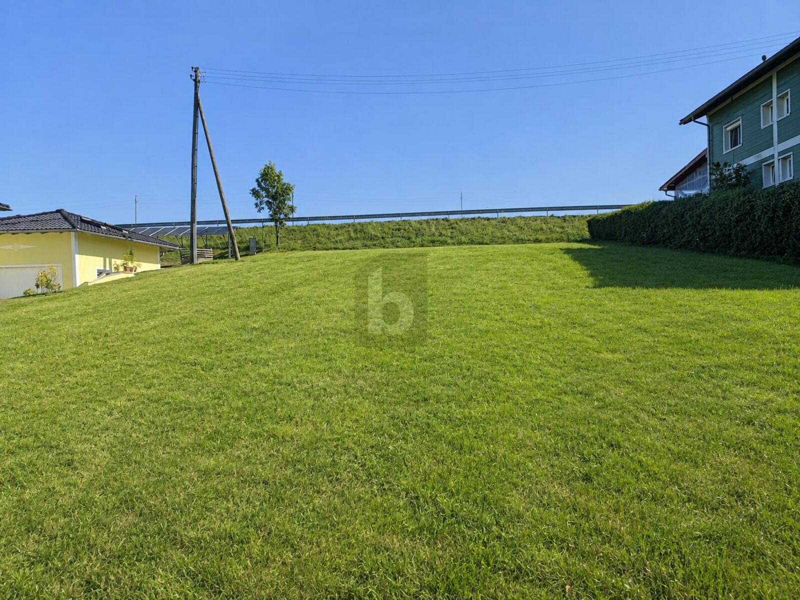Preisreduktion! GROSSZ�GIGES BAUGRUNDST�CK MIT HERRLICHEM WEITBLICK ? VOLL ERSCHLOSSEN & OHNE BAUZWANG