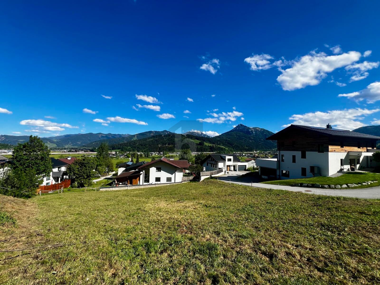 Preisreduktion! TOP CHANCE! TRAUM AUSSICHT MIT SONNE UND RUHE /  / 5542&nbsp;Flachau / Bild 0