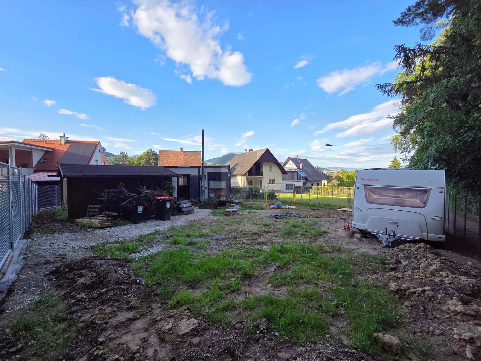IHR R�CKZUGSORT IM GR�NEN MIT MODERNEM KOMFORT
