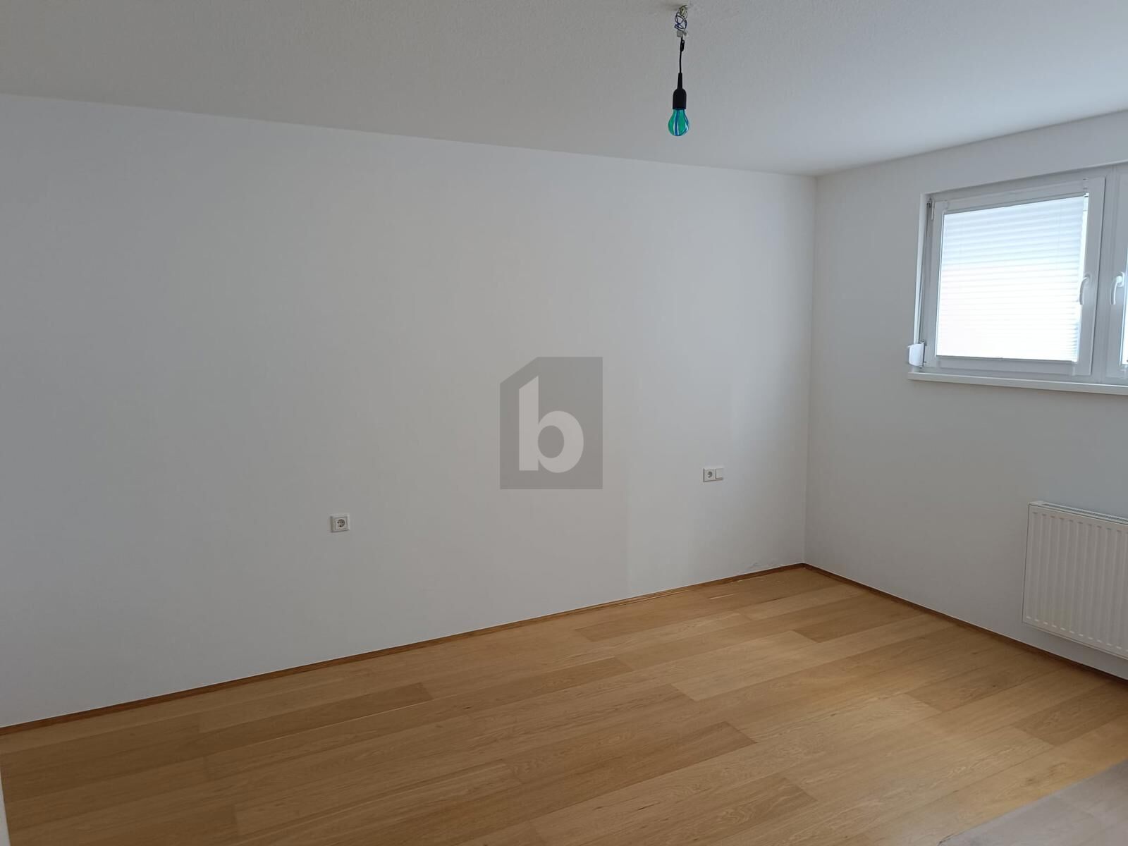 BÜRO/STUDIO/PRAXIS IN ZENTRALER LAGE ZU VERMIETEN / / 1050 Wien / Bild 1