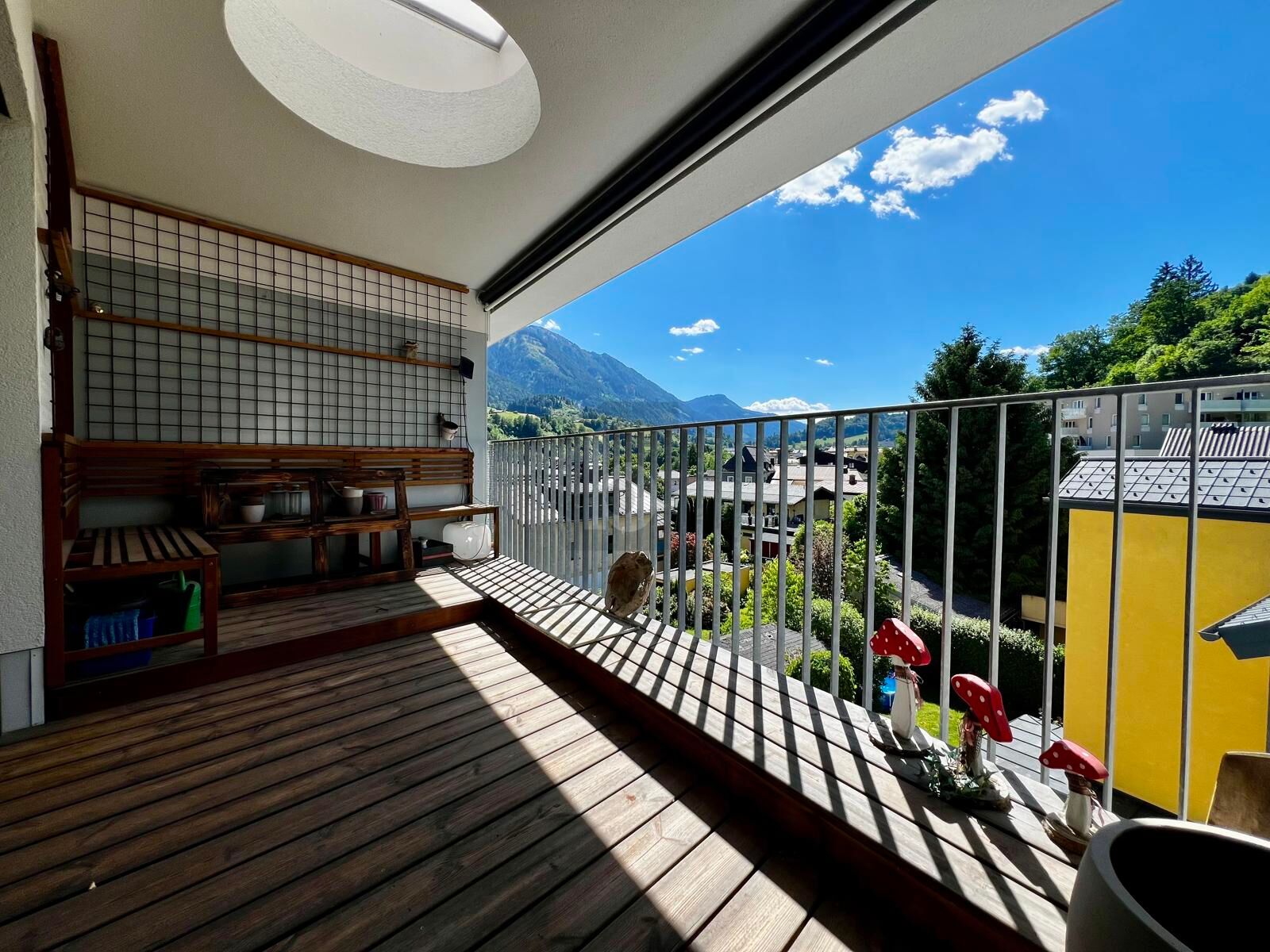 SONNIGE & UNEINSICHTIGE LOGGIA MIT VIEL SONNE, IN ZENTRALER LAGE! / / 5620 Schwarzach im Pongau / Bild 0
