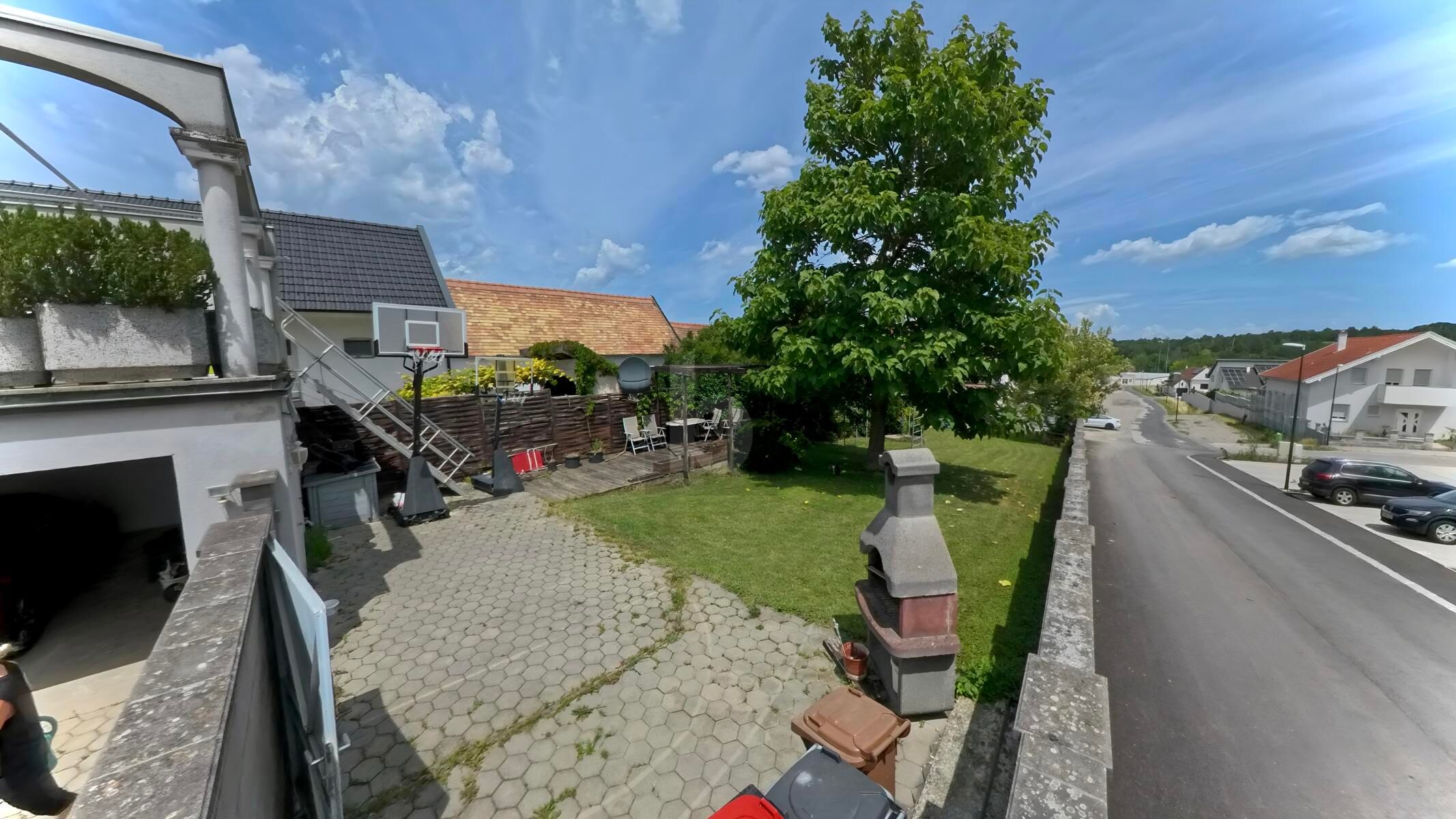 IHR TRAUMHAUS IN KLINGENBACH: GROßZÜGIGES EINFAMILIENHAUS MIT GARTEN, TERRASSE & TOP-KELLER / / 7013 Klingenbach / Bild 1