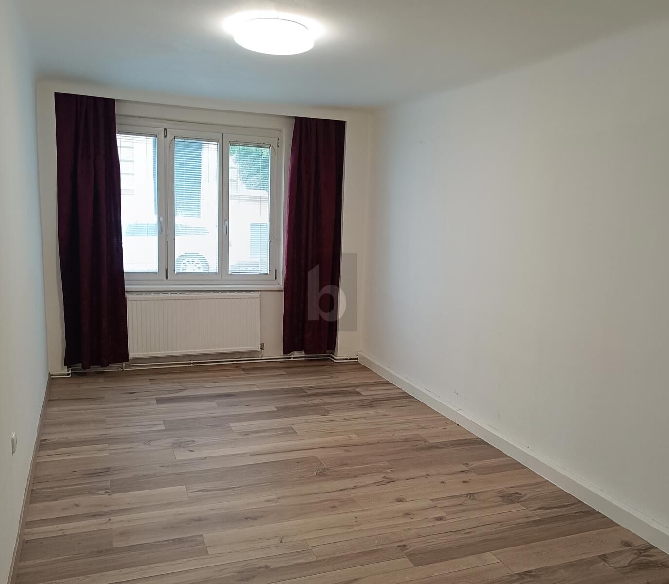 CHARMANT IN RUHIGER LAGE MIT GESTALTUNGSPOTENTIAL /  / 1170&nbsp;Wien / Bild 0