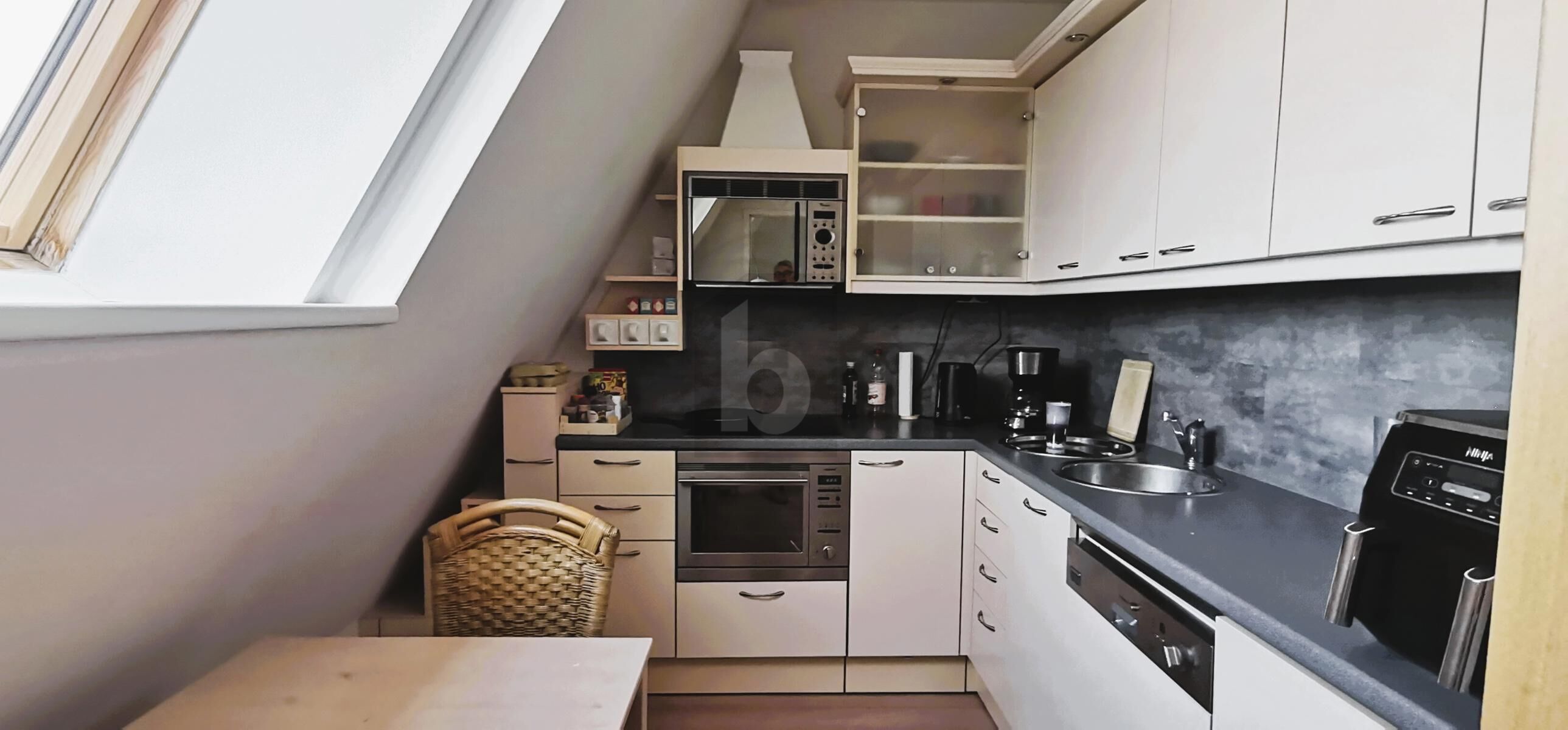 SÜDBALKON - RUHELAGE - AUCH FÜR INVESTOREN INTERESSANT / / 2700 Wiener Neustadt / Bild 2