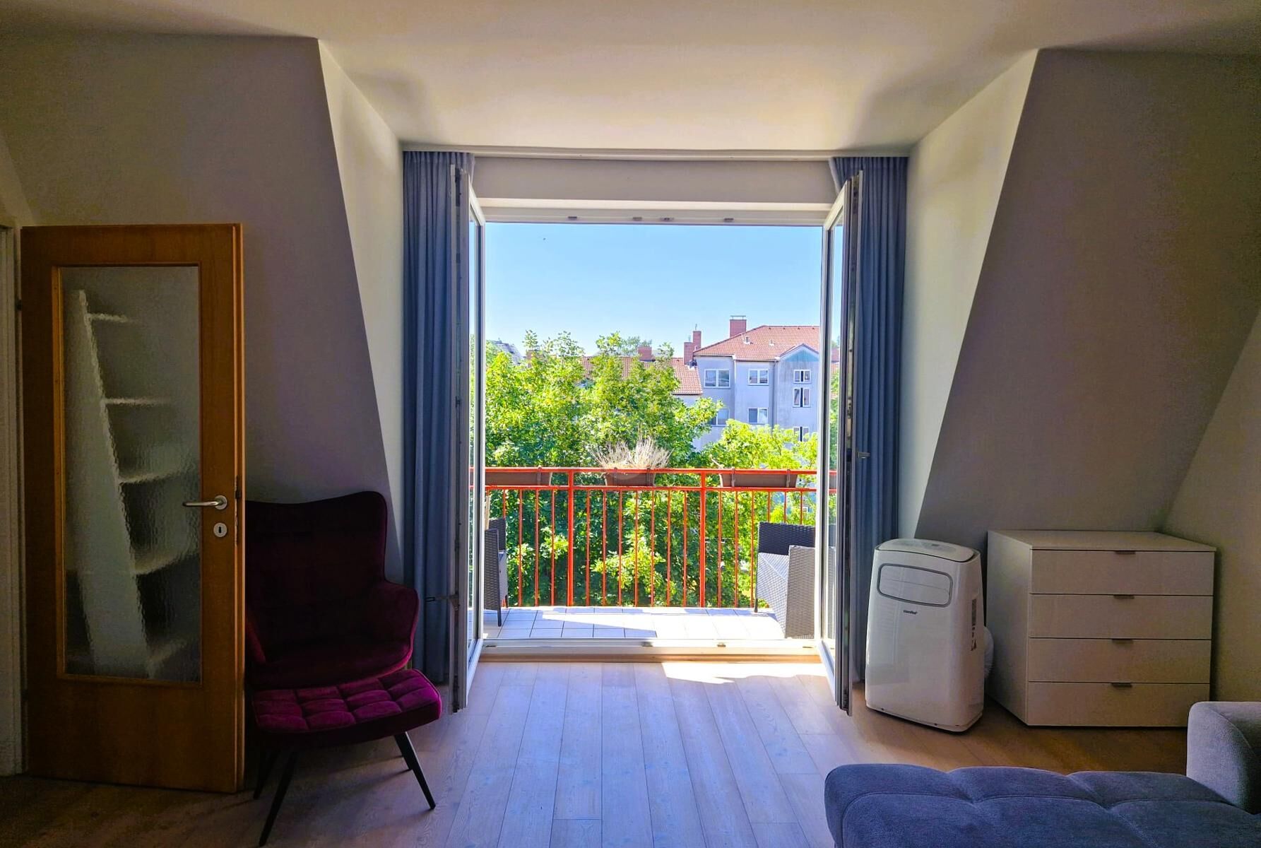 S�DBALKON - RUHELAGE - EIGENNUTZUNG ODER M�BLIERTE VERMIETUNG