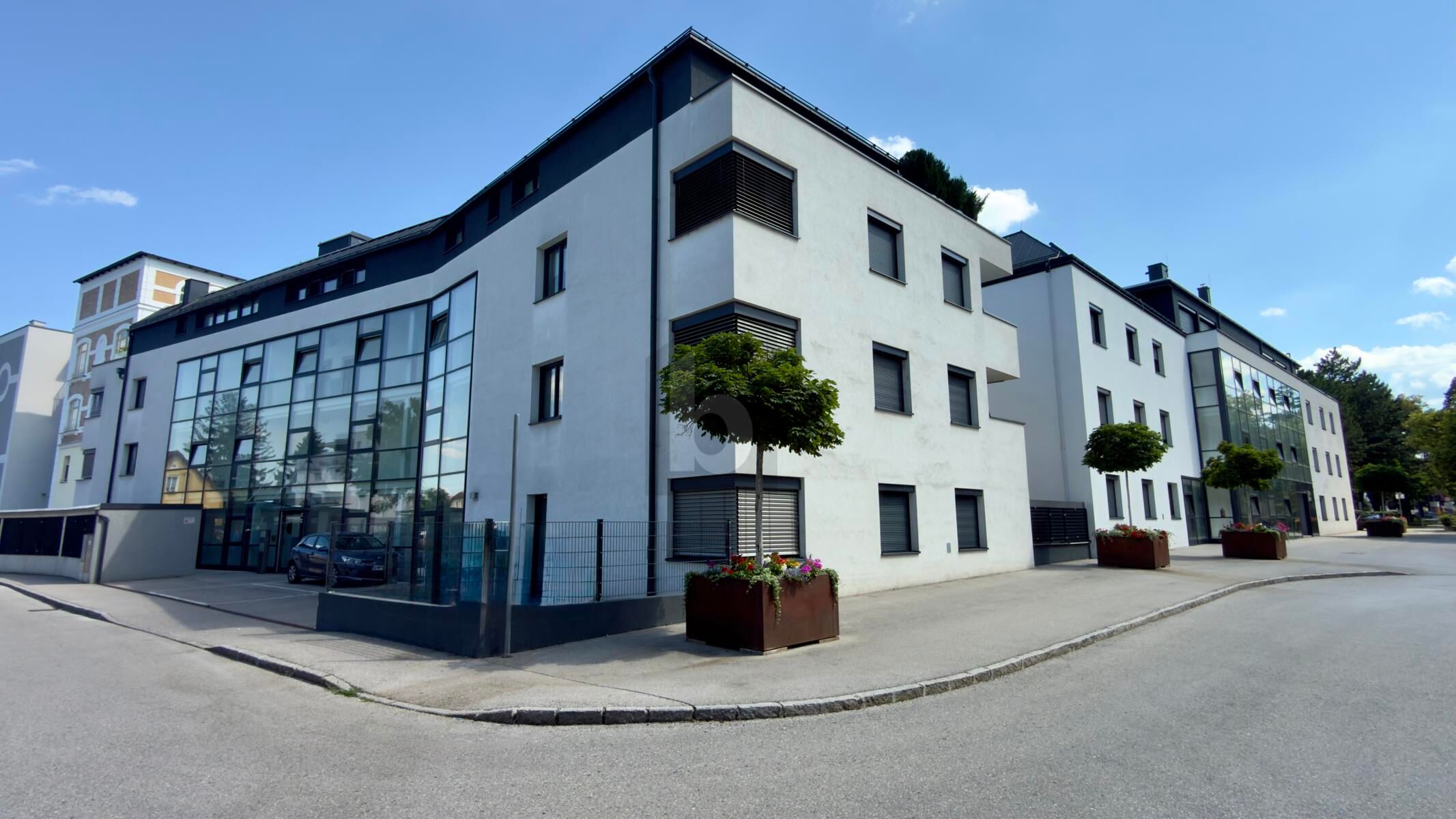 BARRIEREFREI MIT 20 QM S�D BALKON IN RUHELAGE BEIM KRANKENHAUS /  / 2700&nbsp;Wiener Neustadt / Bild 4